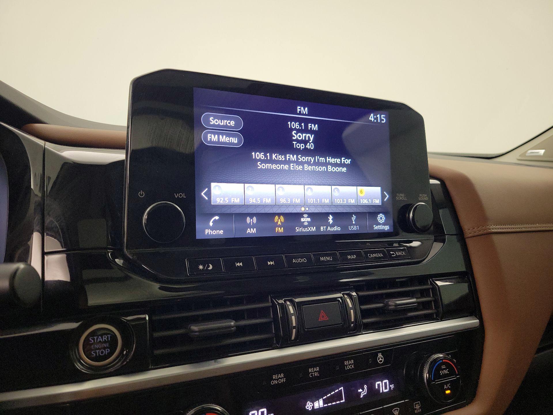 Thumbnail: 2023 Nissan Pathfinder - 16