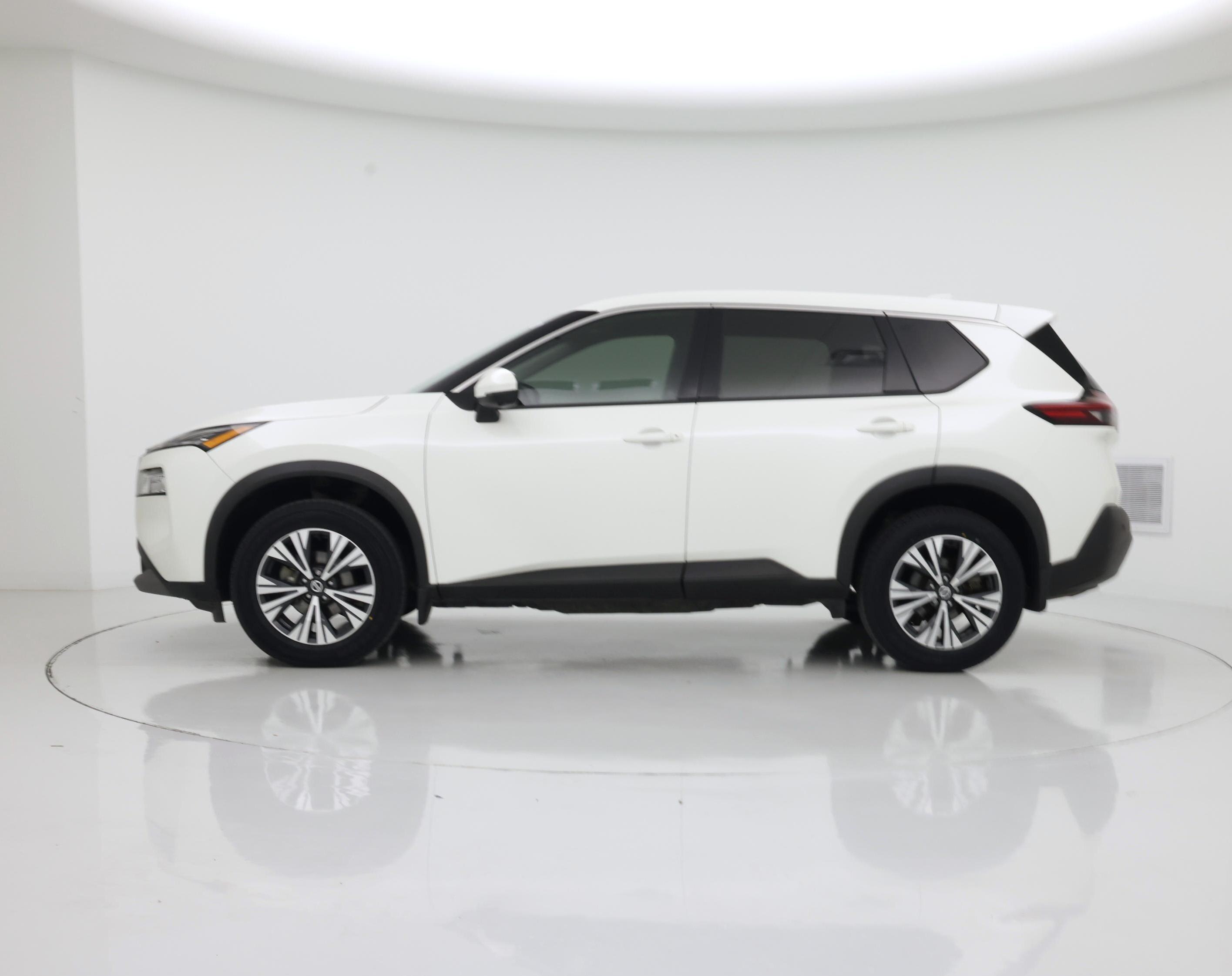 Thumbnail: 2021 Nissan Rogue - 3