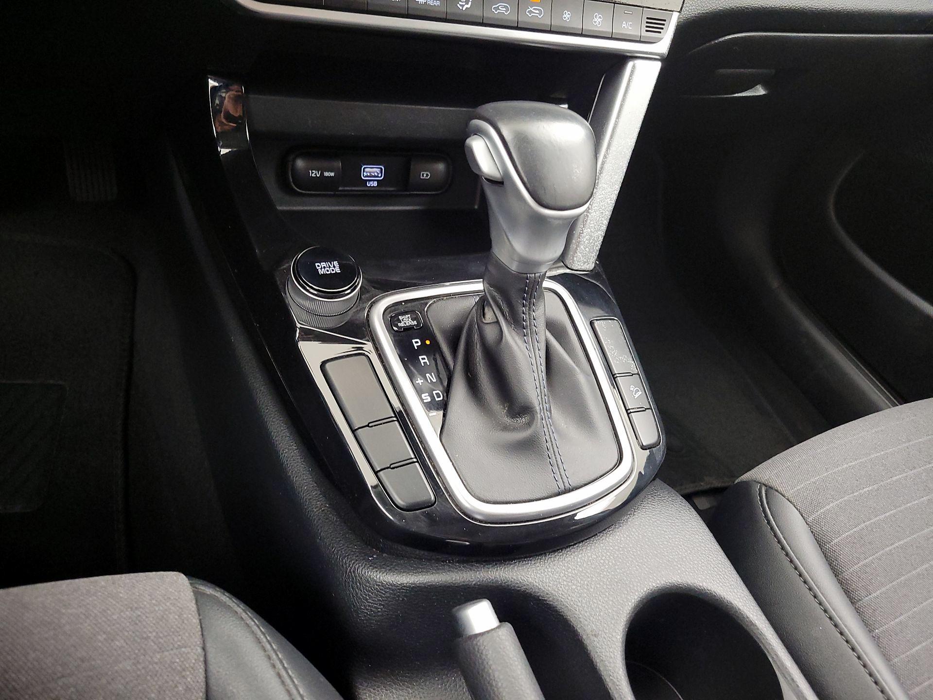 Thumbnail: 2023 Kia Seltos - 17