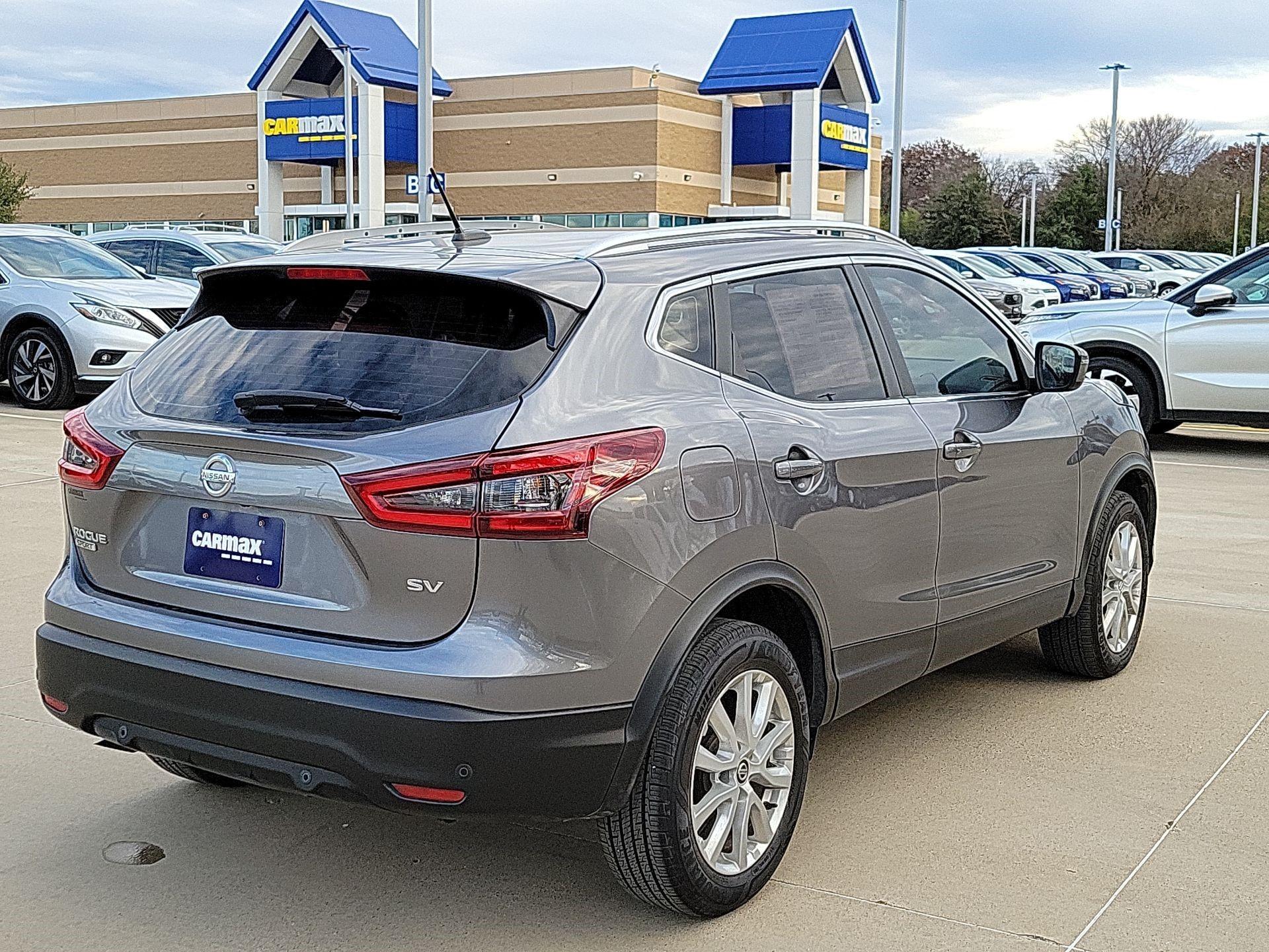 Thumbnail: 2022 Nissan Rogue Sport - 5