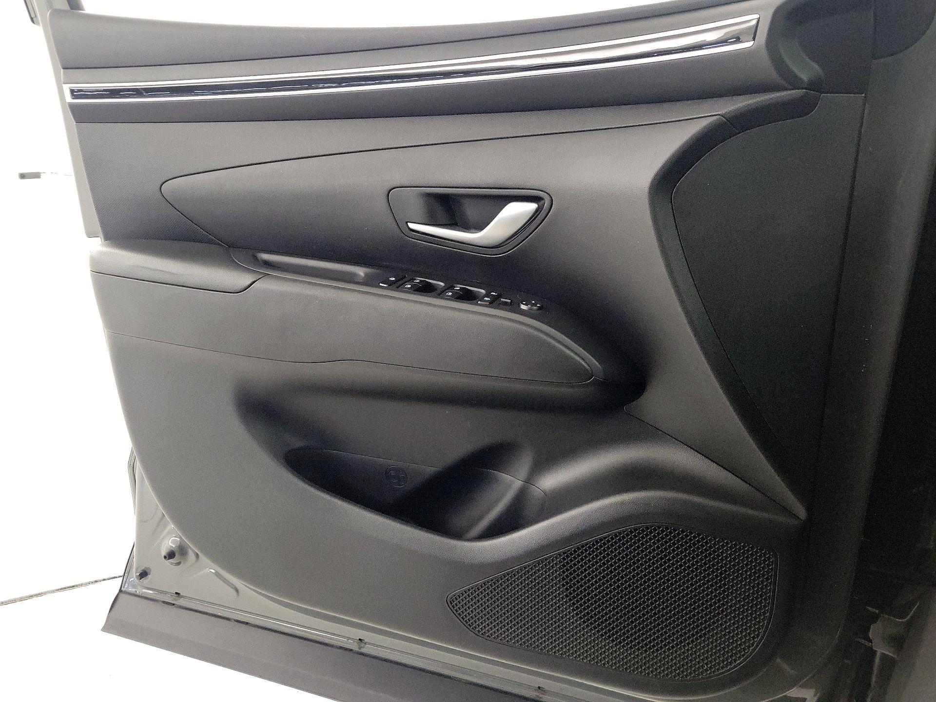 Thumbnail: 2023 Hyundai Santa Cruz - 12