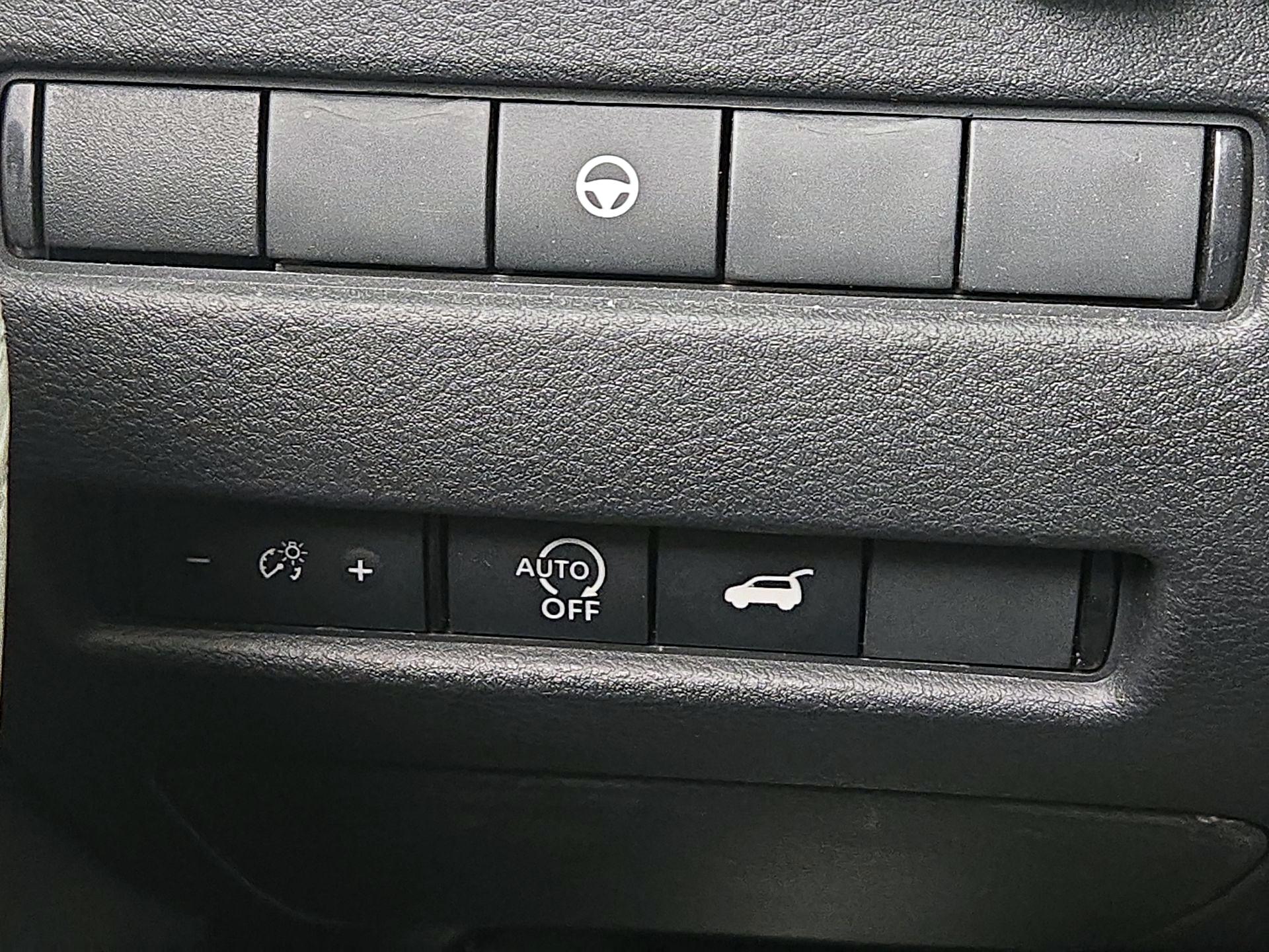 Thumbnail: 2023 Nissan Rogue - 13