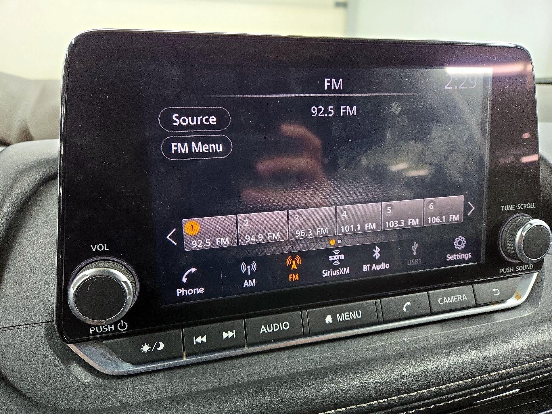 Thumbnail: 2022 Nissan Rogue - 14