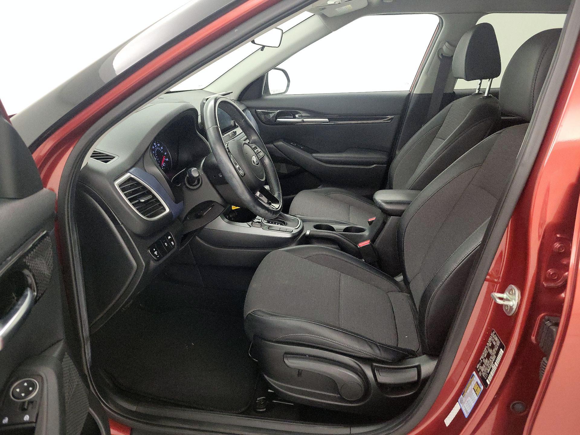 Thumbnail: 2021 Kia Seltos - 11