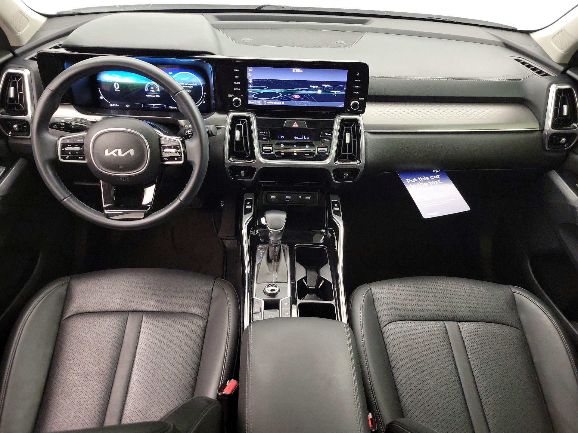 Thumbnail: 2023 Kia Sorento - 9