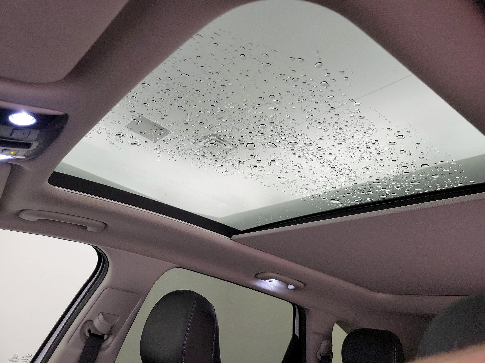 Thumbnail: 2023 Kia Sorento - 20