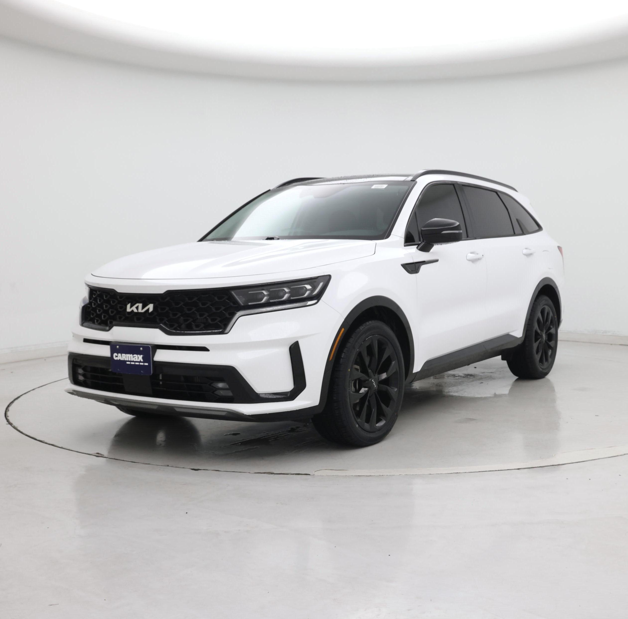 Thumbnail: 2023 Kia Sorento - 4