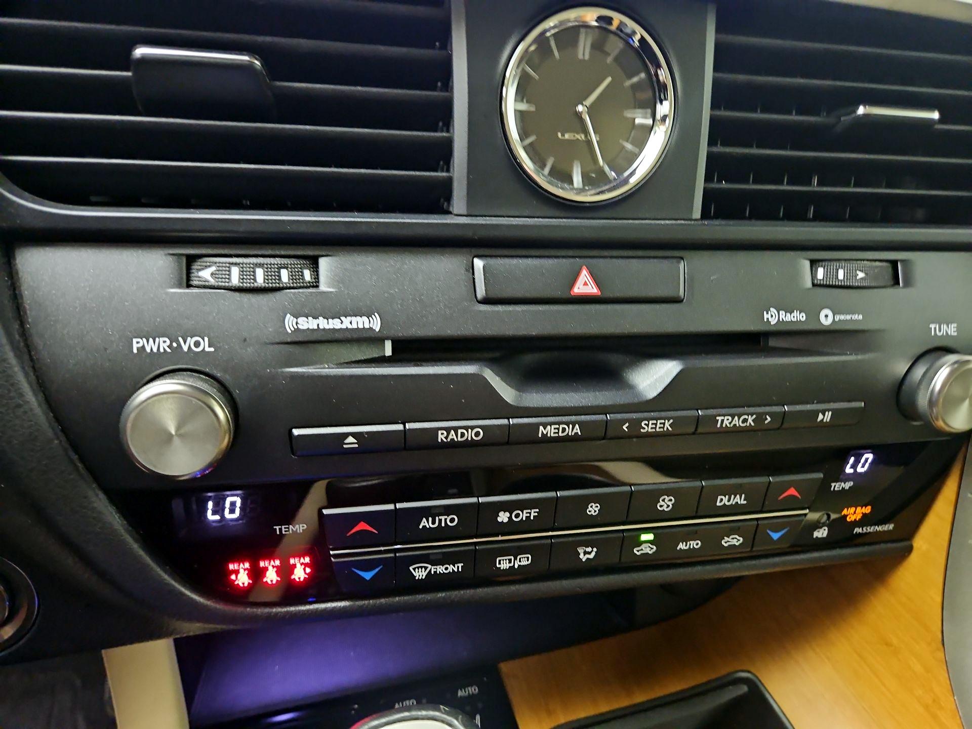 Thumbnail: 2021 Lexus RX - 17