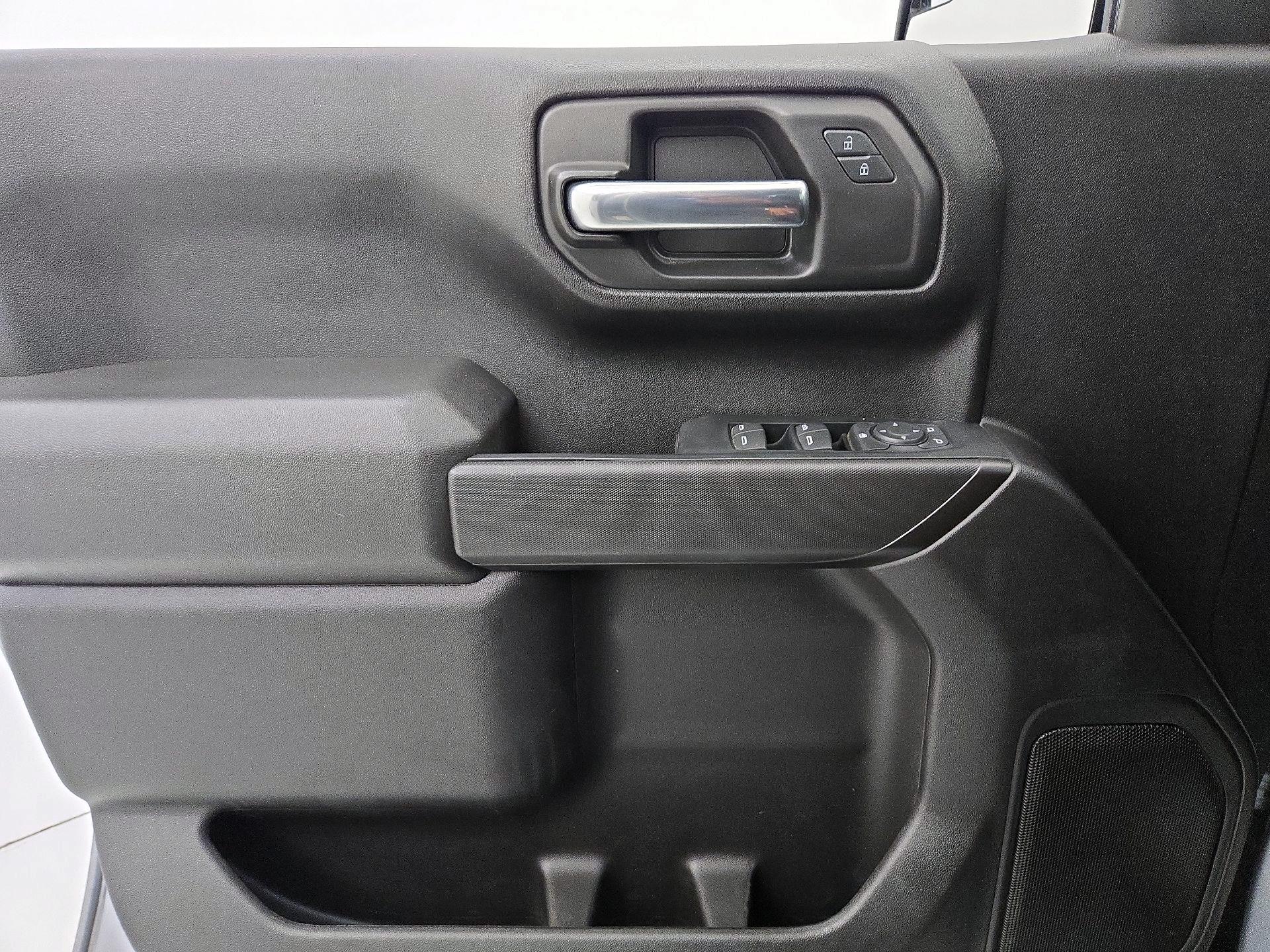 Thumbnail: 2023 Chevrolet Silverado 1500 - 12