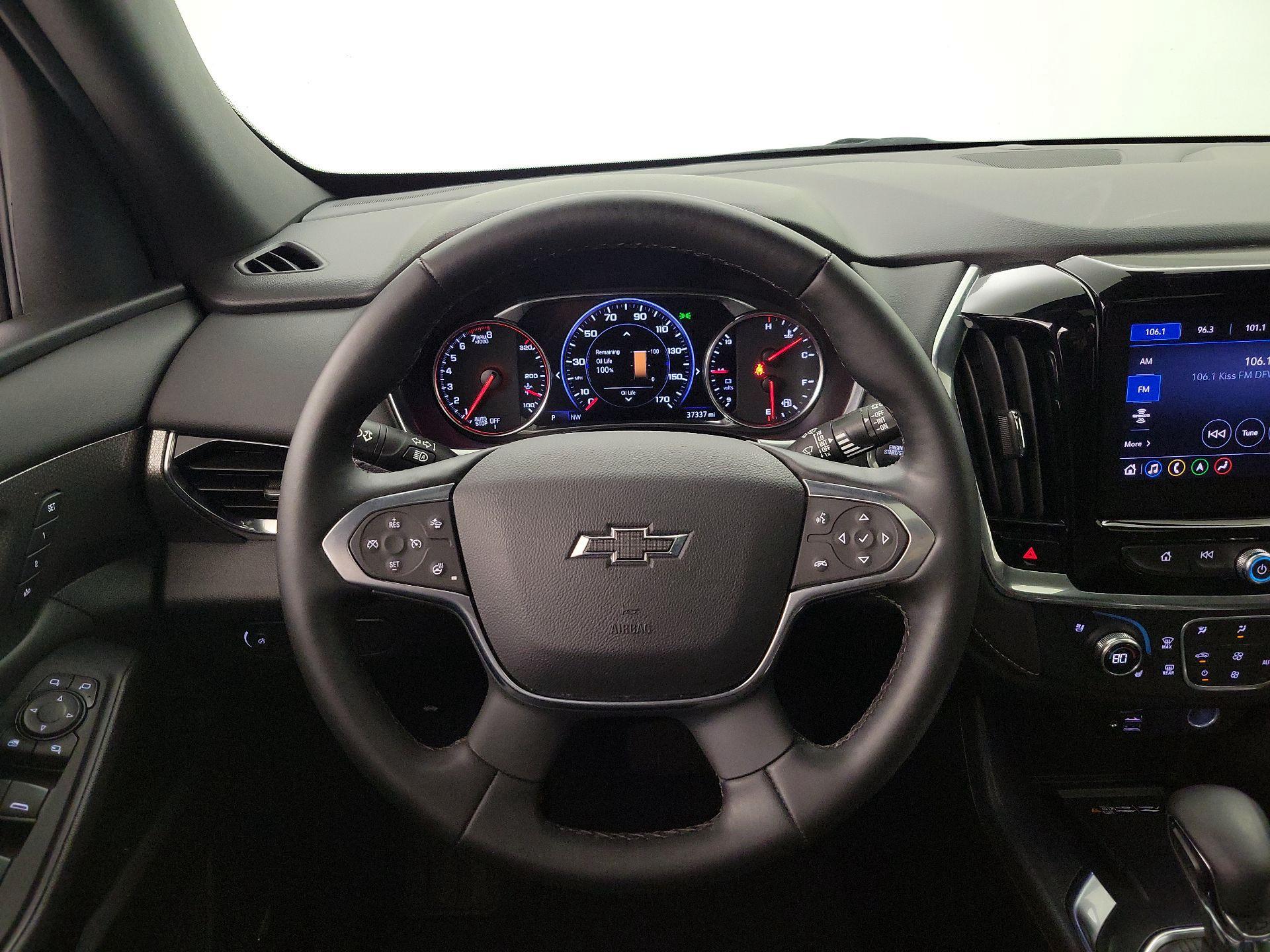 Thumbnail: 2023 Chevrolet Traverse - 10