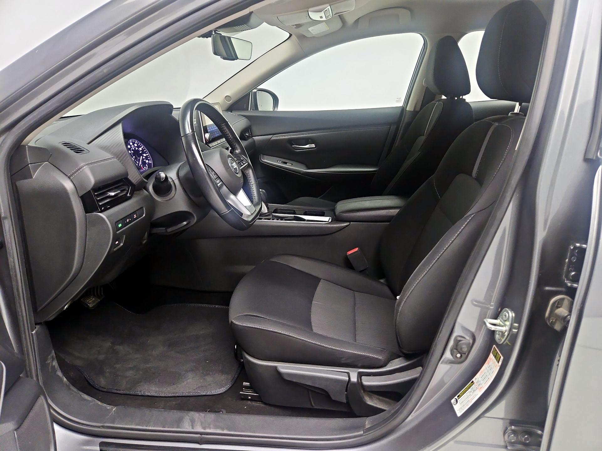 Thumbnail: 2022 Nissan Sentra - 11