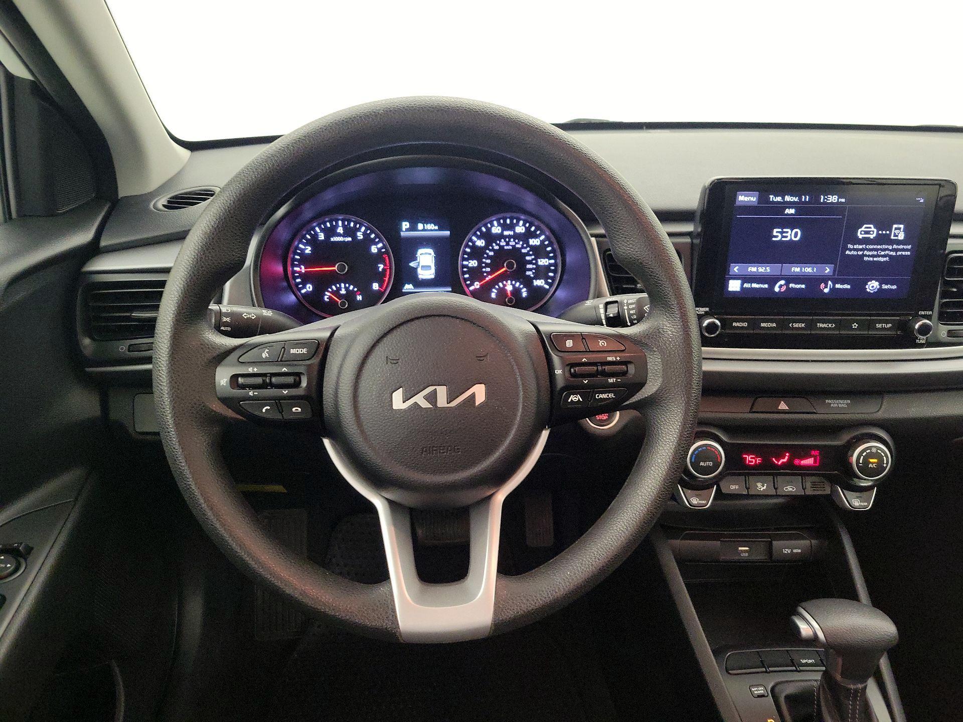 Thumbnail: 2023 Kia Rio - 10