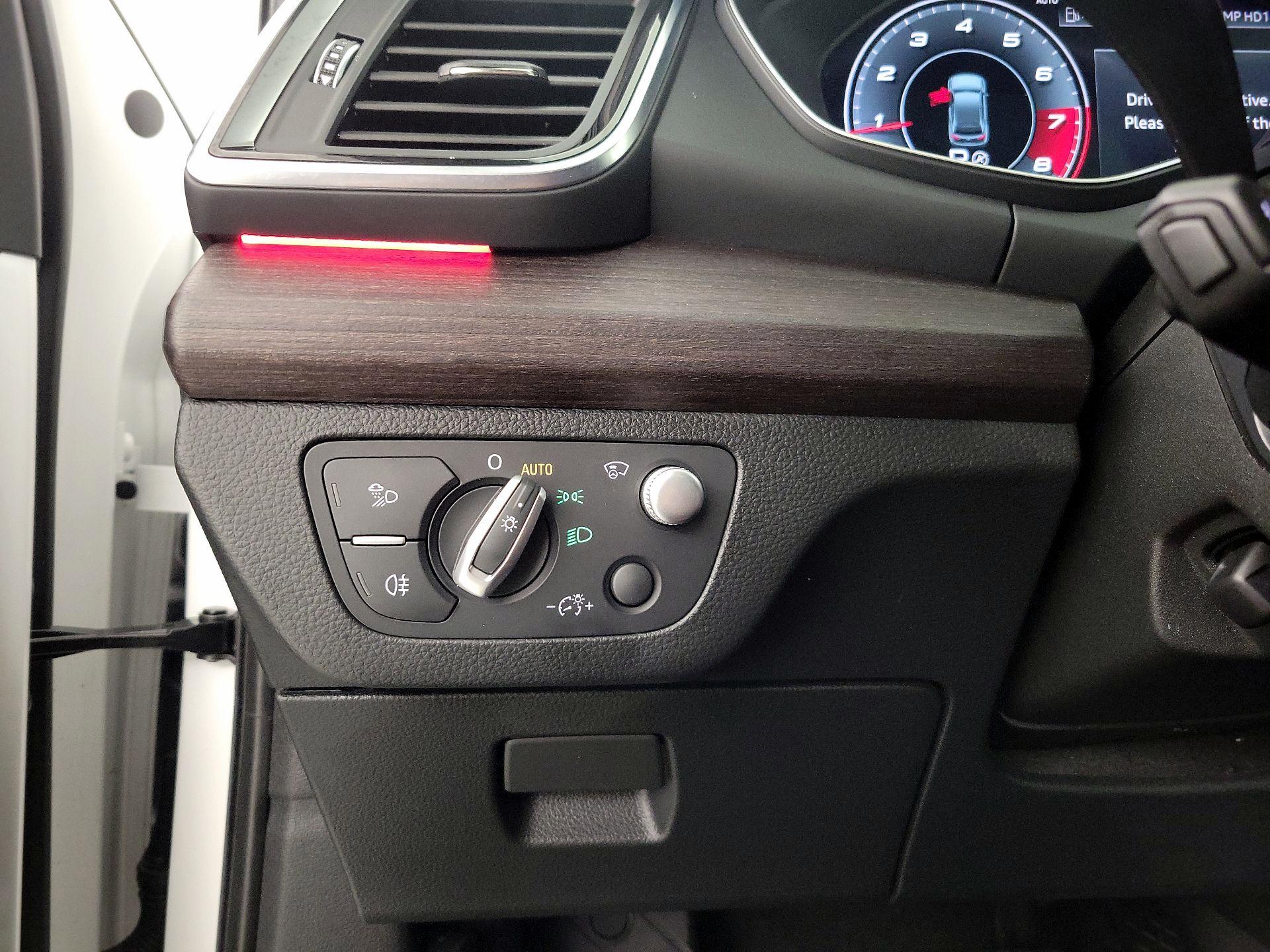 Thumbnail: 2021 Audi Q5 - 13