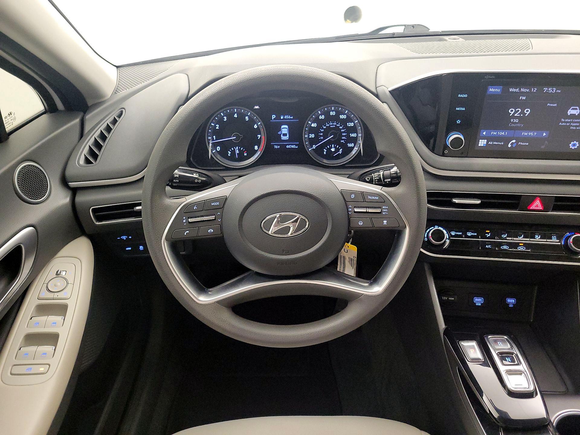 Thumbnail: 2023 Hyundai Sonata - 10