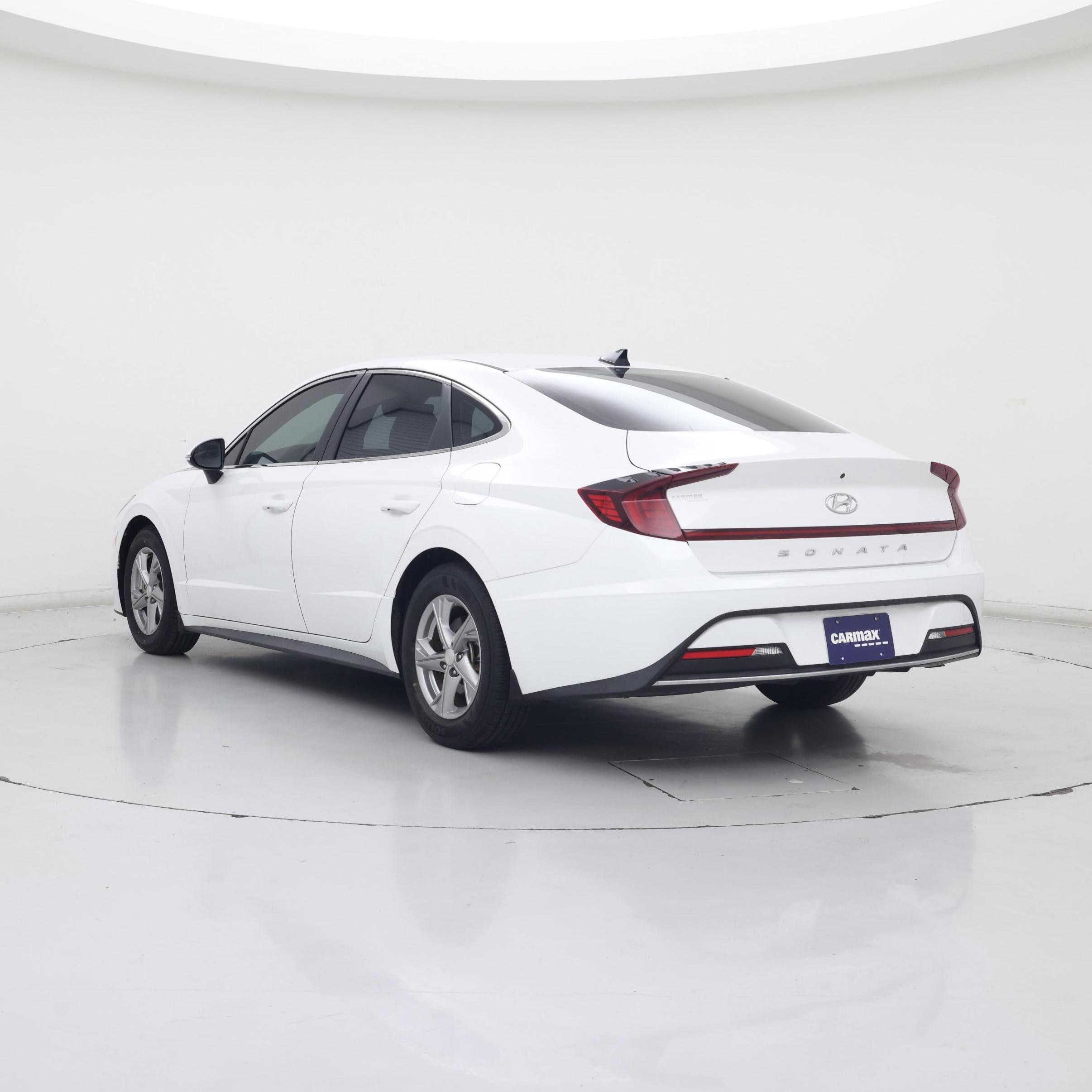 Thumbnail: 2023 Hyundai Sonata - 2