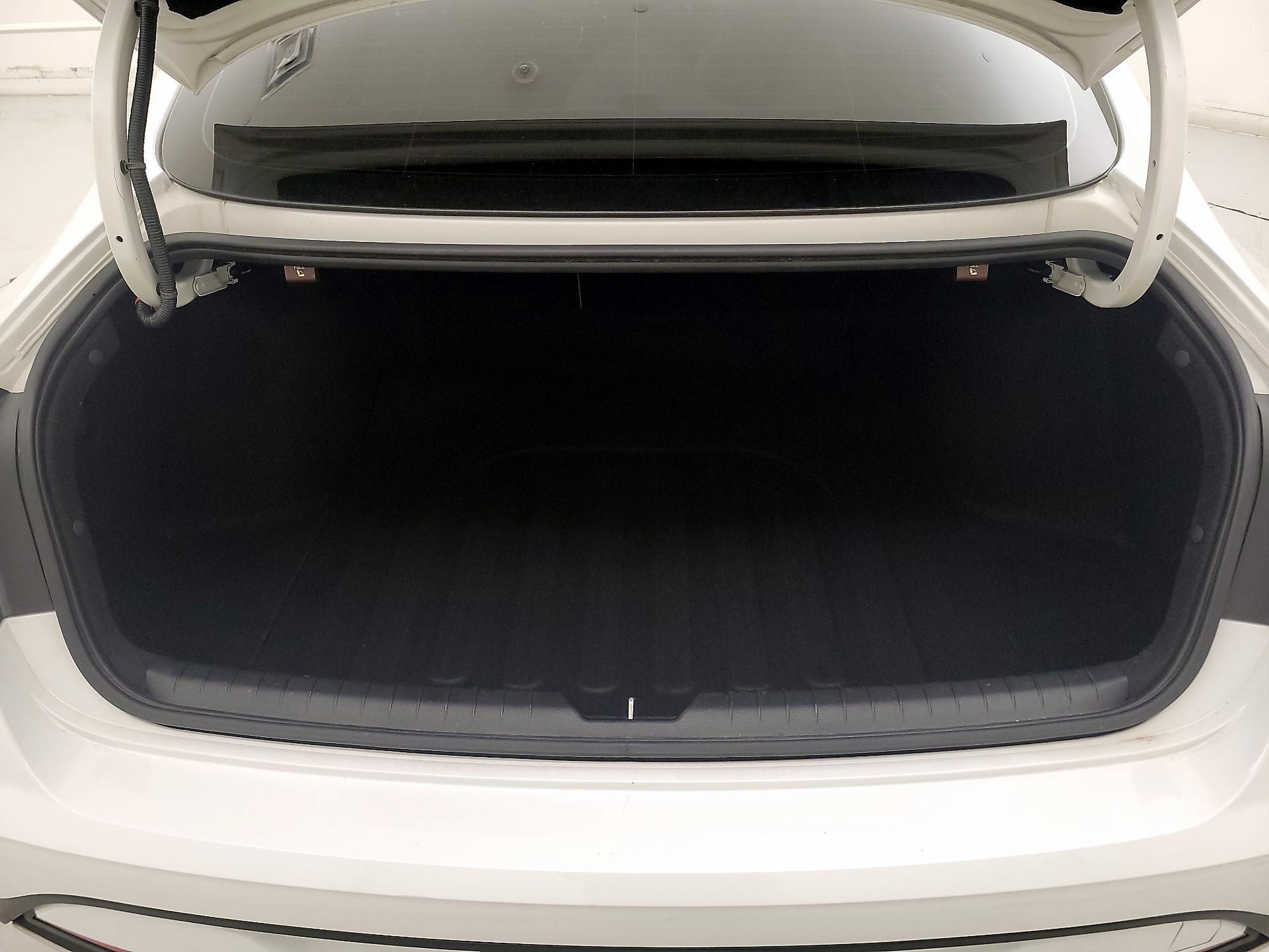 Thumbnail: 2023 Hyundai Sonata - 20