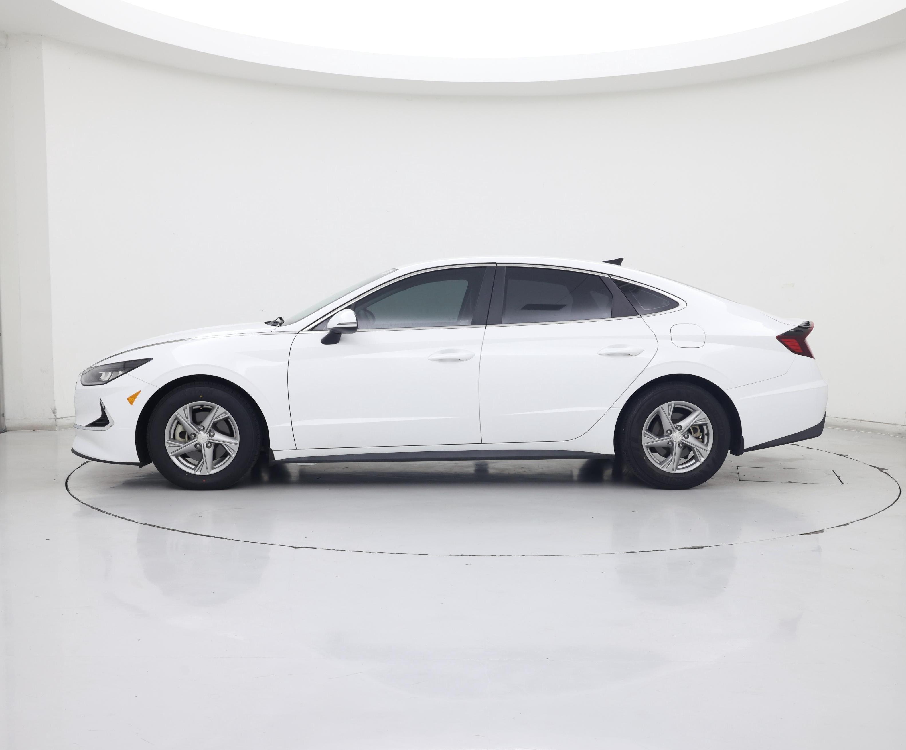 Thumbnail: 2023 Hyundai Sonata - 3