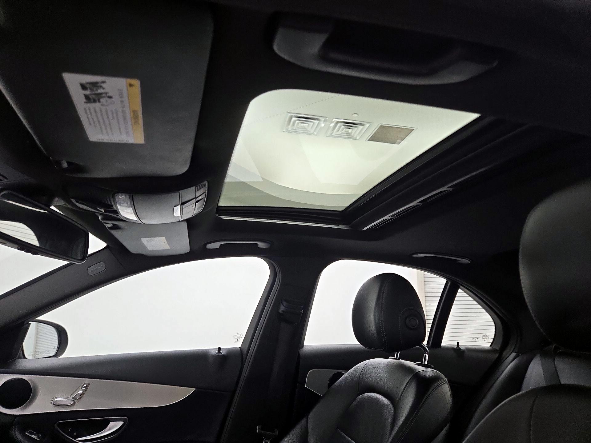 Thumbnail: 2018 Mercedes-Benz C-Class - 19