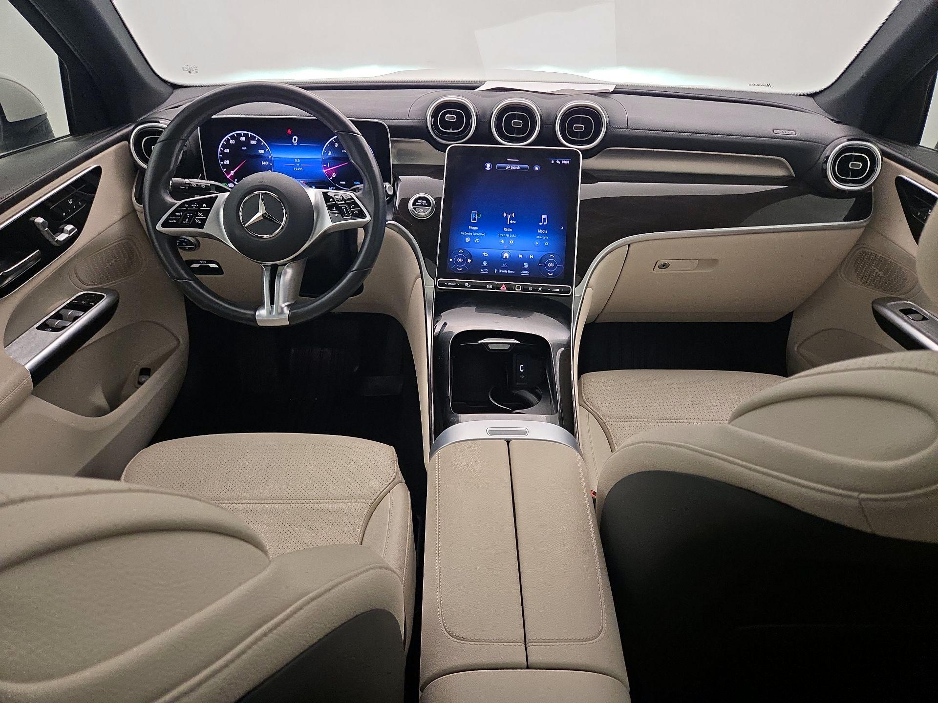 Thumbnail: 2023 Mercedes-Benz GLC - 9