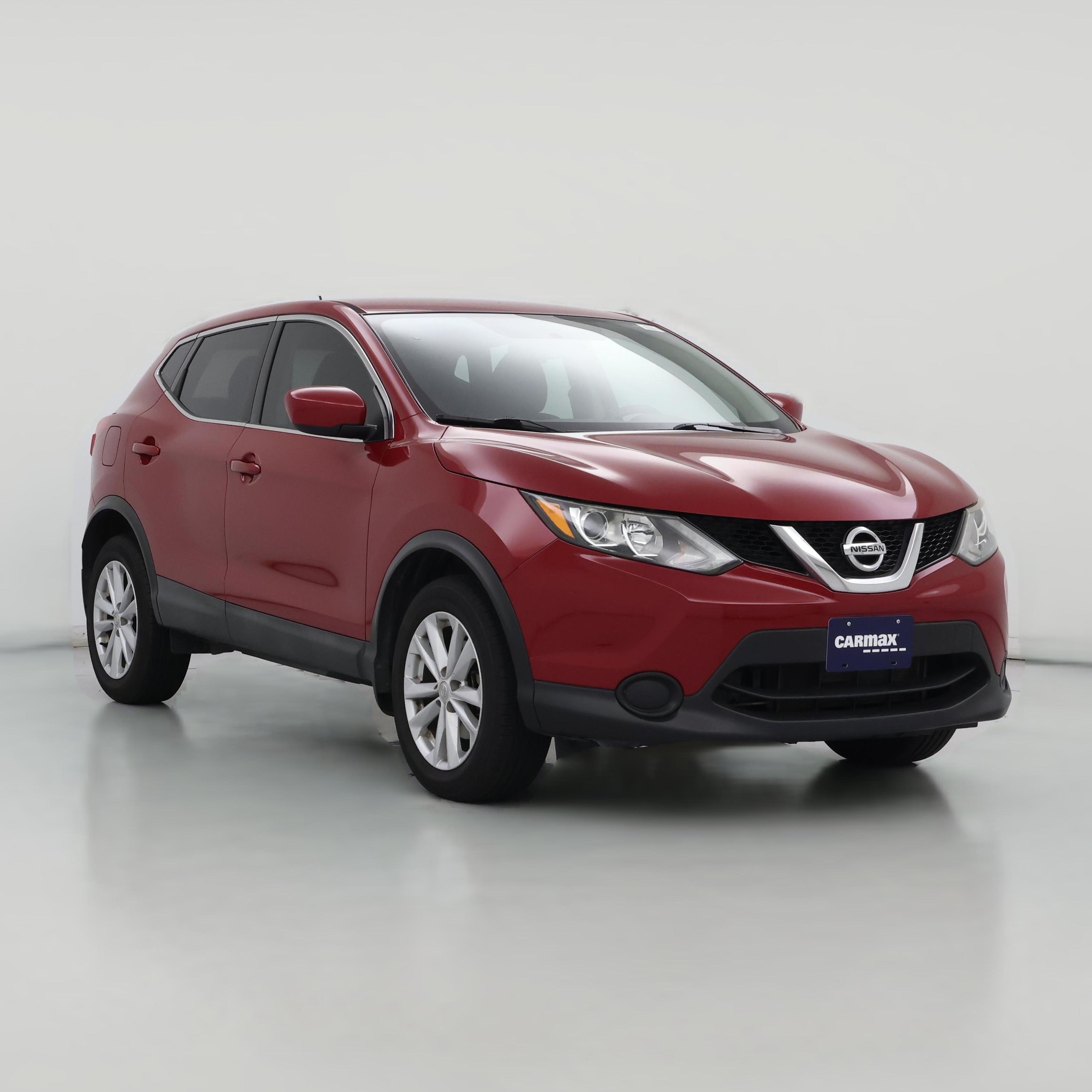 Thumbnail: 2017 Nissan Rogue Sport - 1