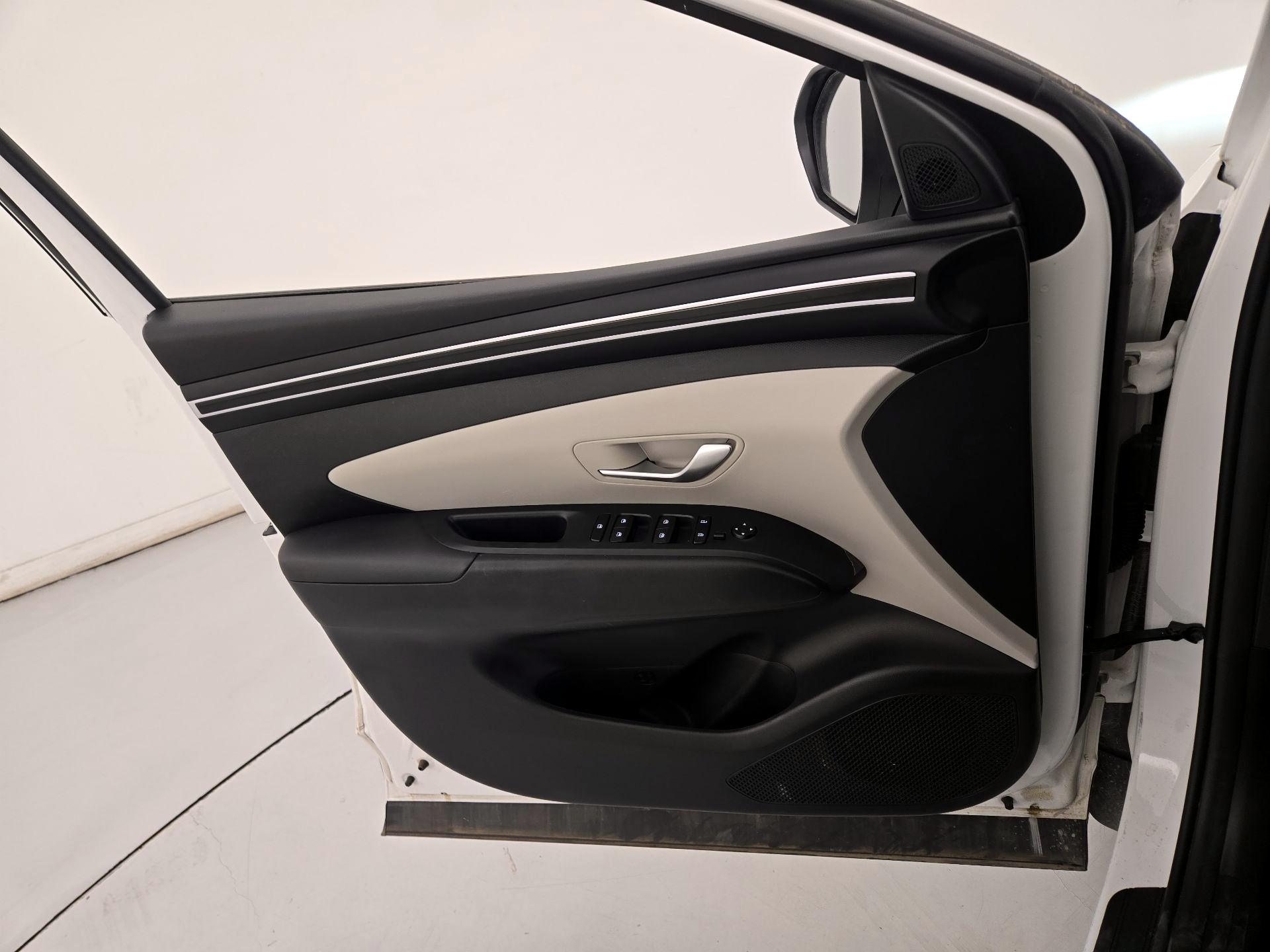 Thumbnail: 2024 Hyundai Tucson - 12