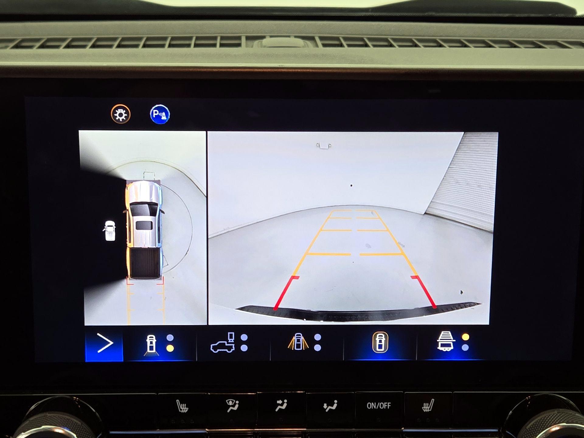 Thumbnail: 2024 Chevrolet Colorado - 14