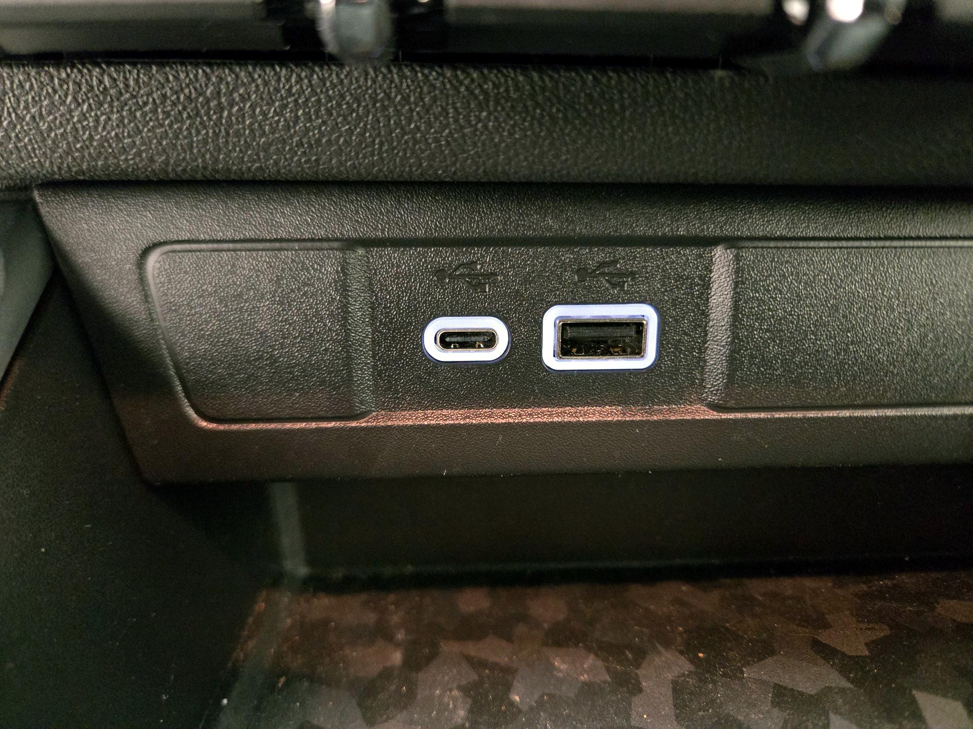 Thumbnail: 2024 Chevrolet Colorado - 18