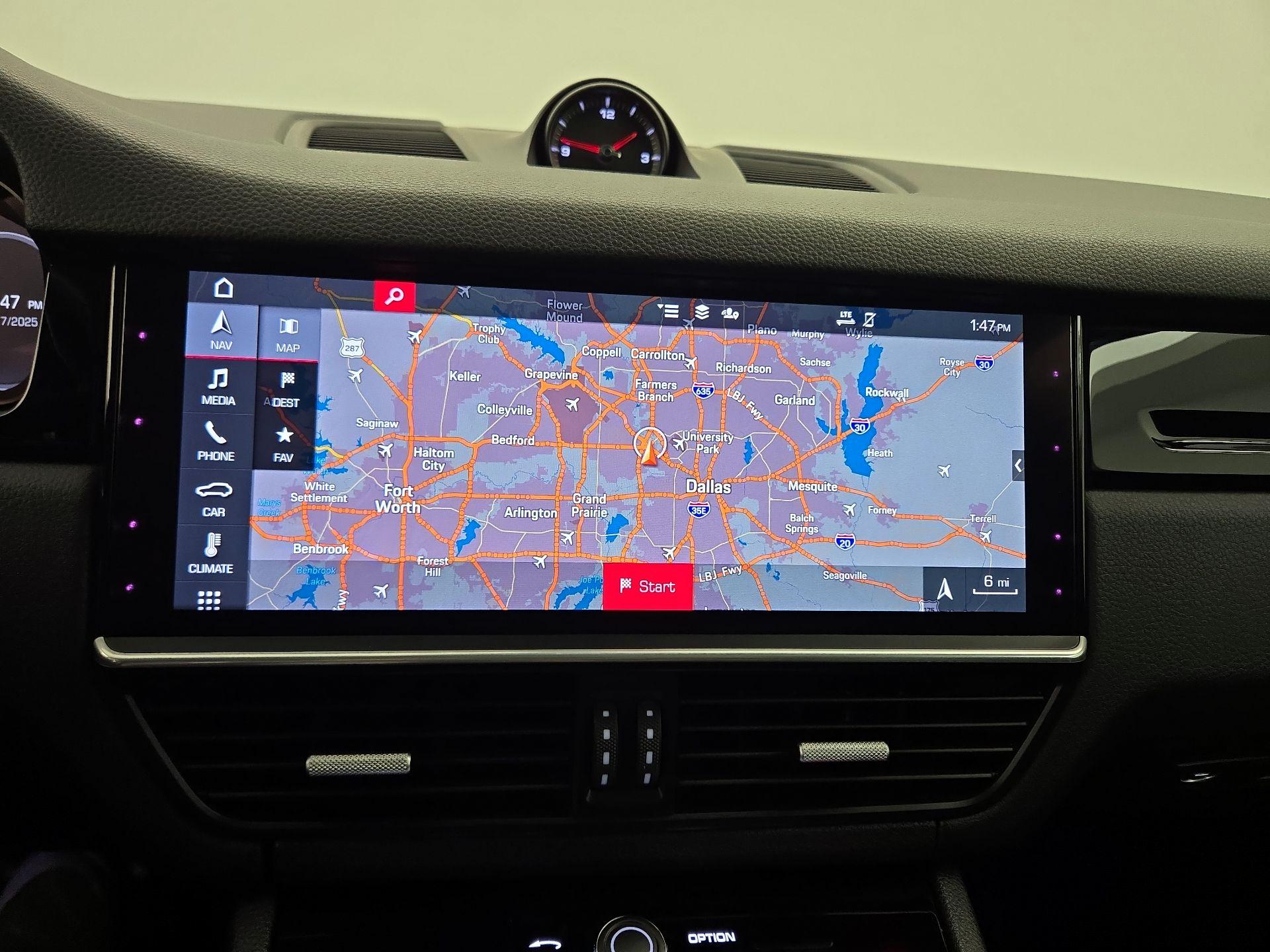 Thumbnail: 2020 Porsche Cayenne - 14