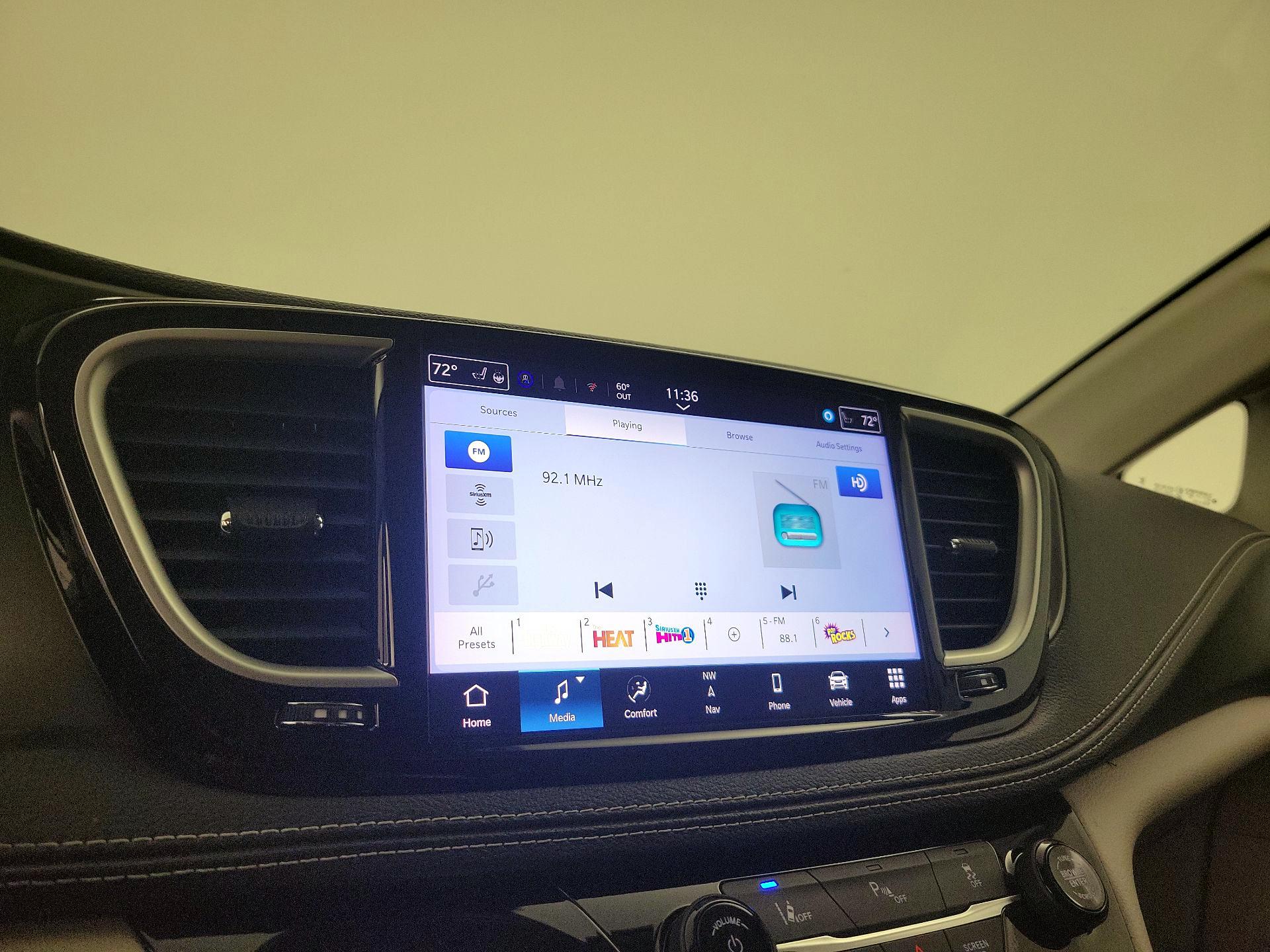 Thumbnail: 2024 Chrysler Pacifica - 16