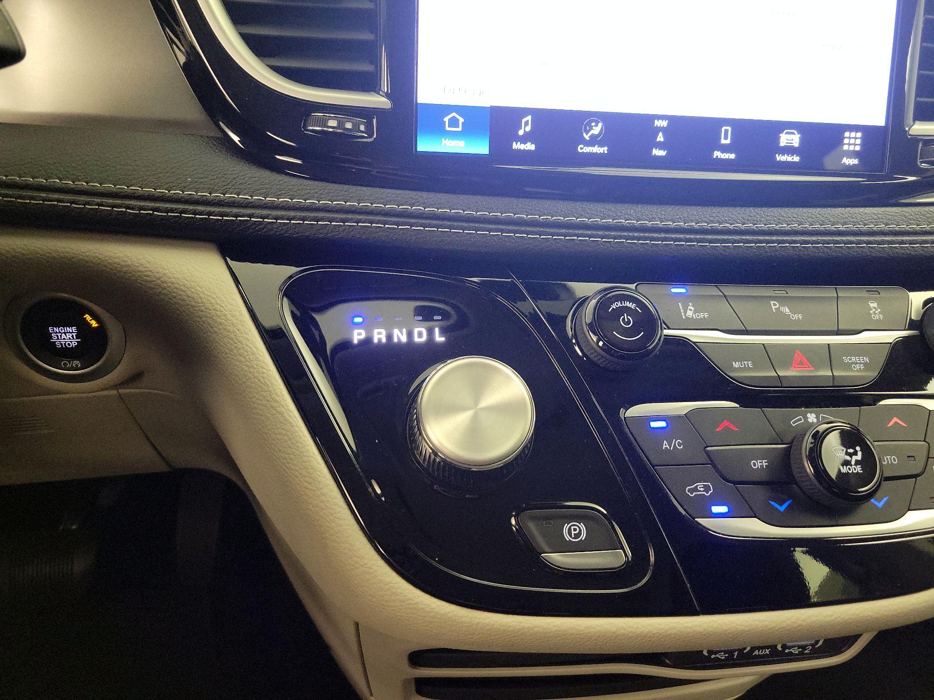 Thumbnail: 2024 Chrysler Pacifica - 18