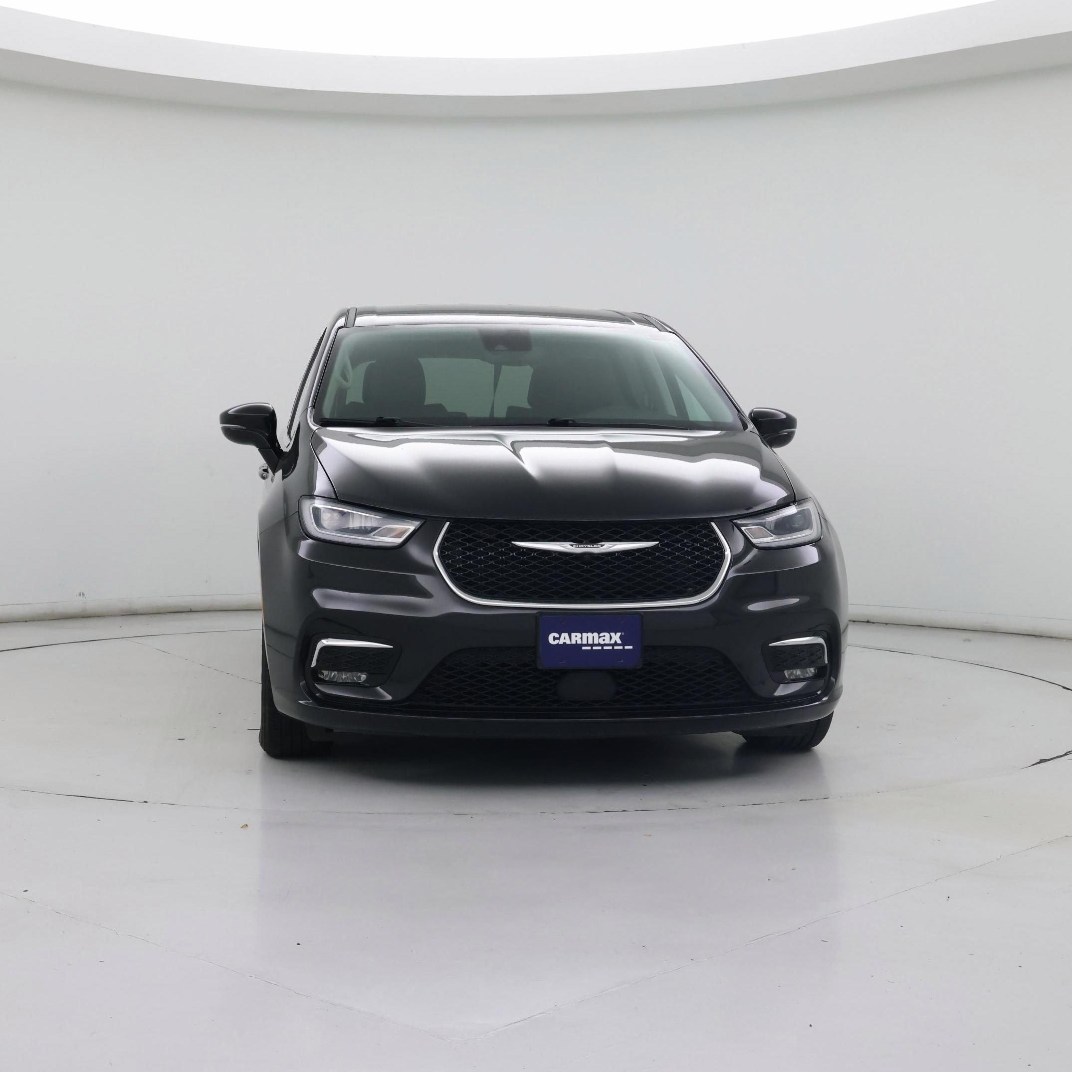 Thumbnail: 2024 Chrysler Pacifica - 5