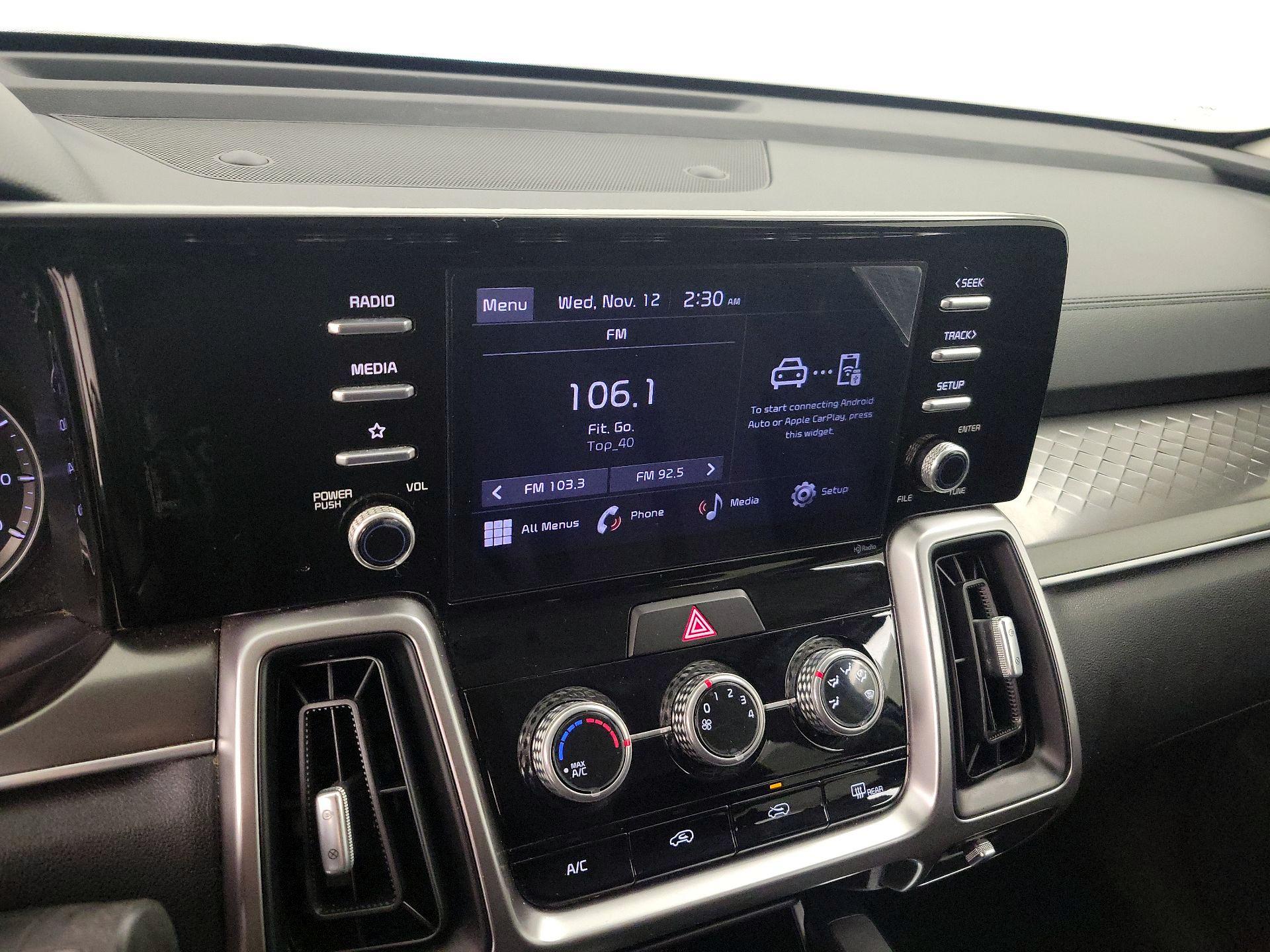 Thumbnail: 2022 Kia Sorento - 15