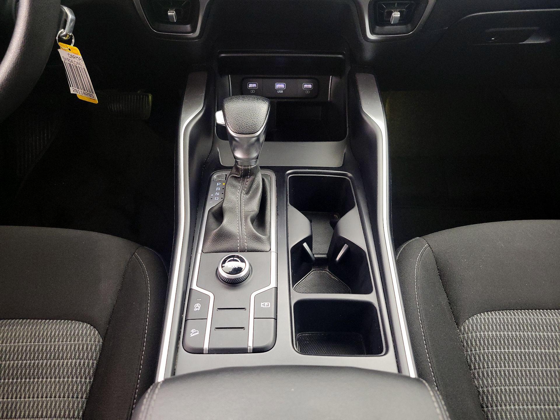 Thumbnail: 2022 Kia Sorento - 17