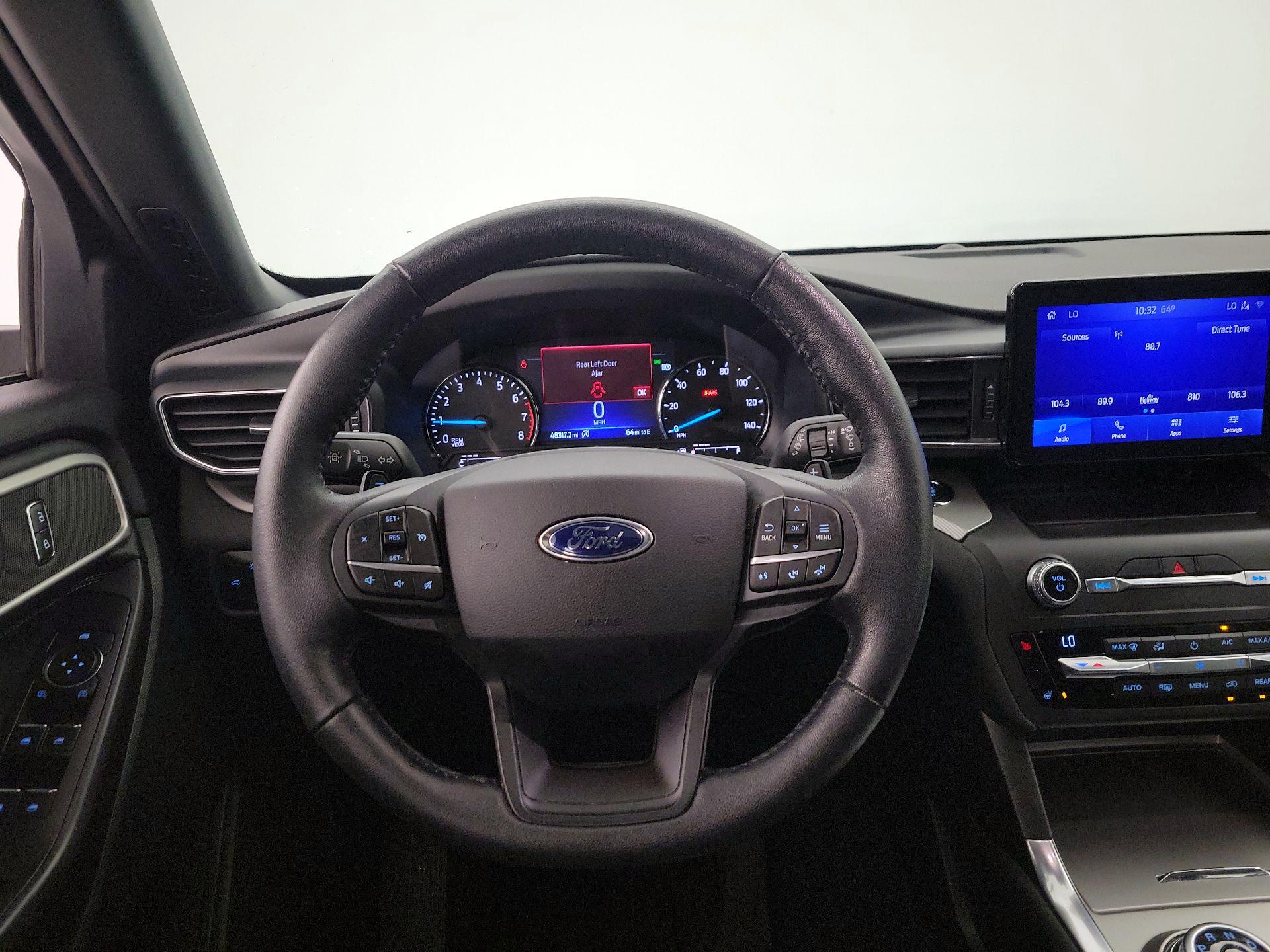 Thumbnail: 2020 Ford Explorer - 10