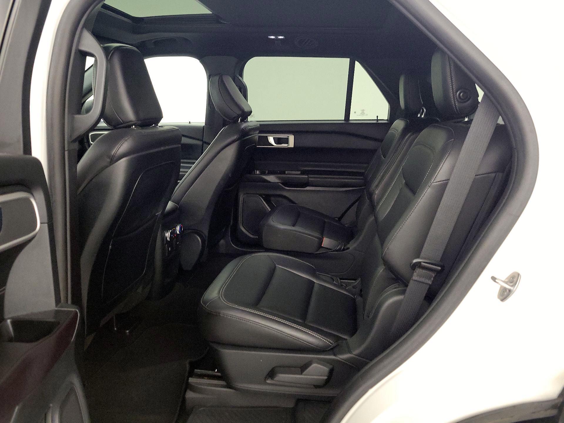 Thumbnail: 2020 Ford Explorer - 19