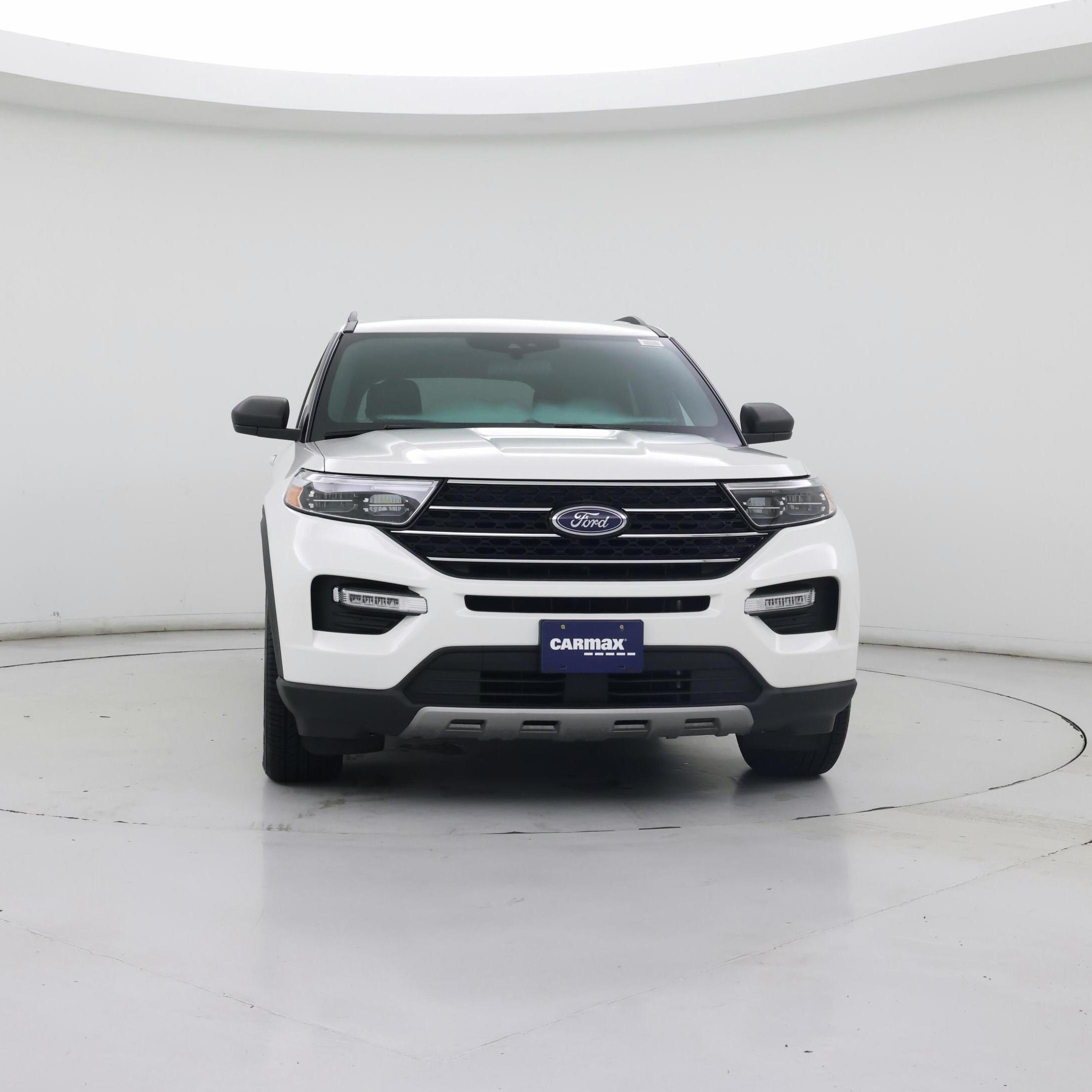 Thumbnail: 2020 Ford Explorer - 5