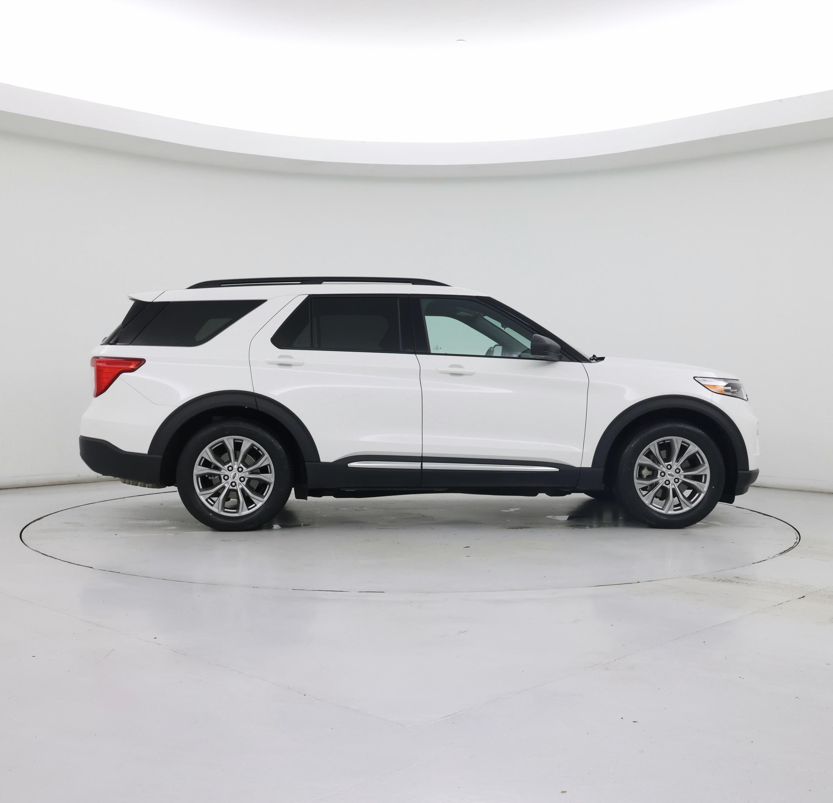 Thumbnail: 2020 Ford Explorer - 7