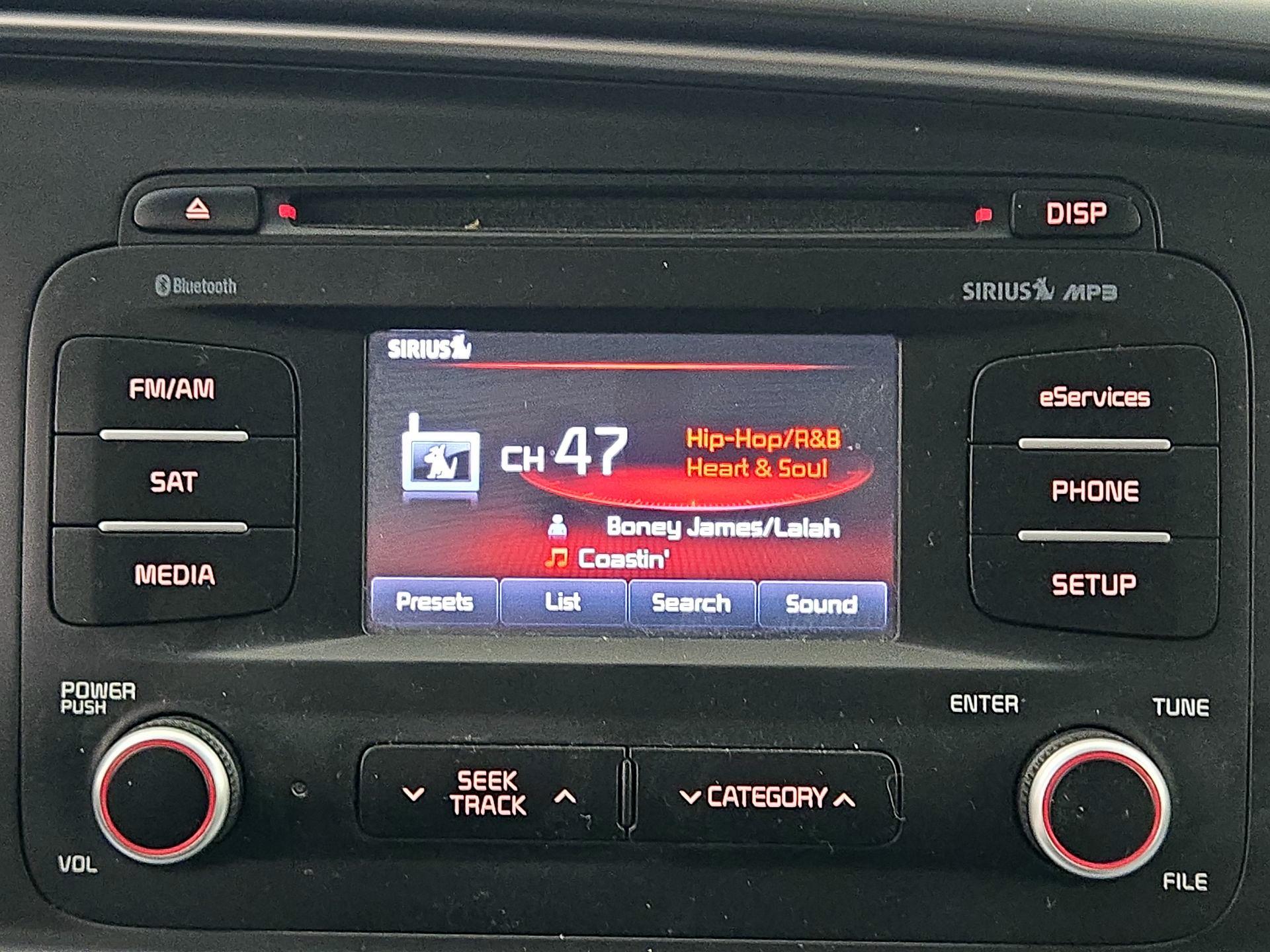 Thumbnail: 2015 Kia Optima - 15