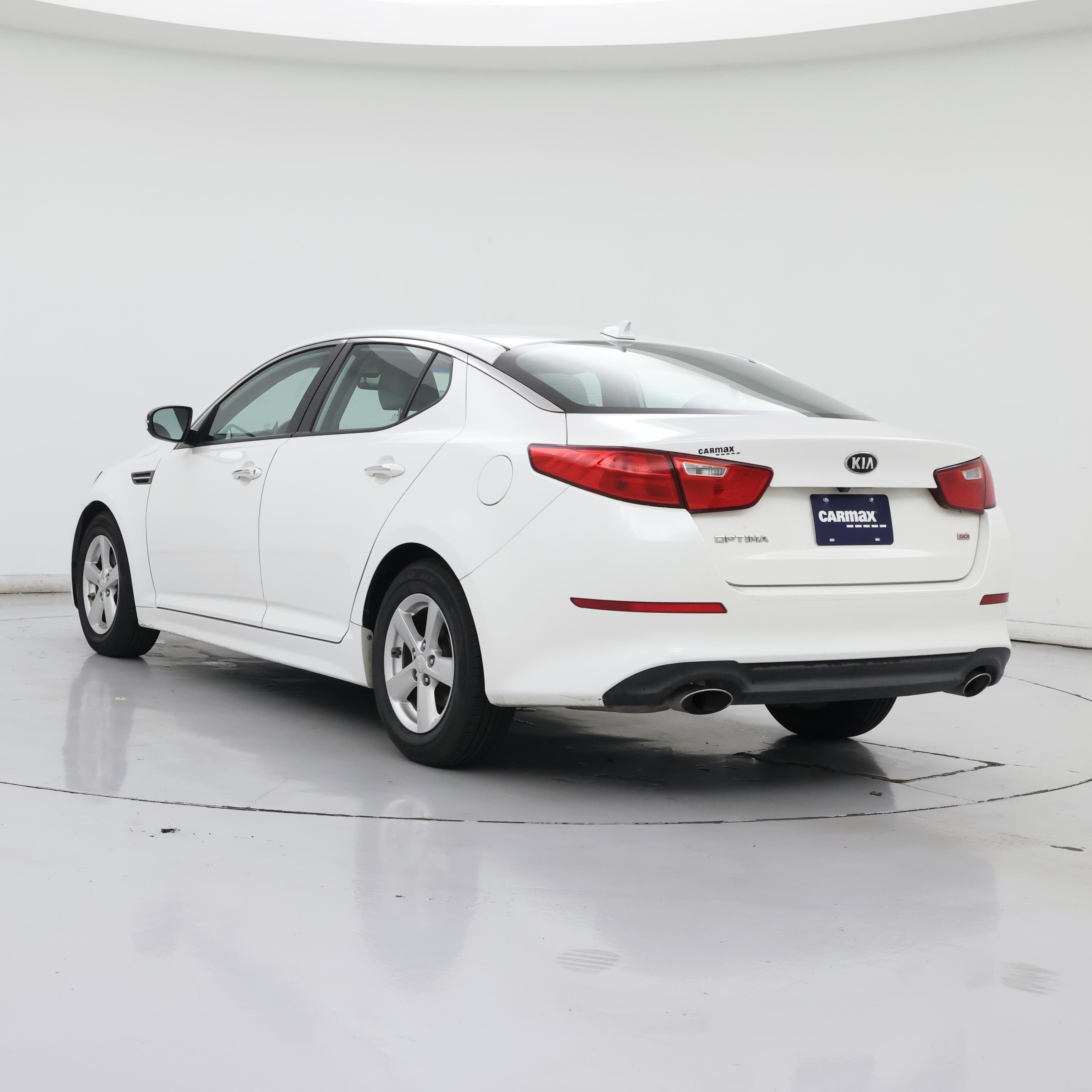 Thumbnail: 2015 Kia Optima - 2