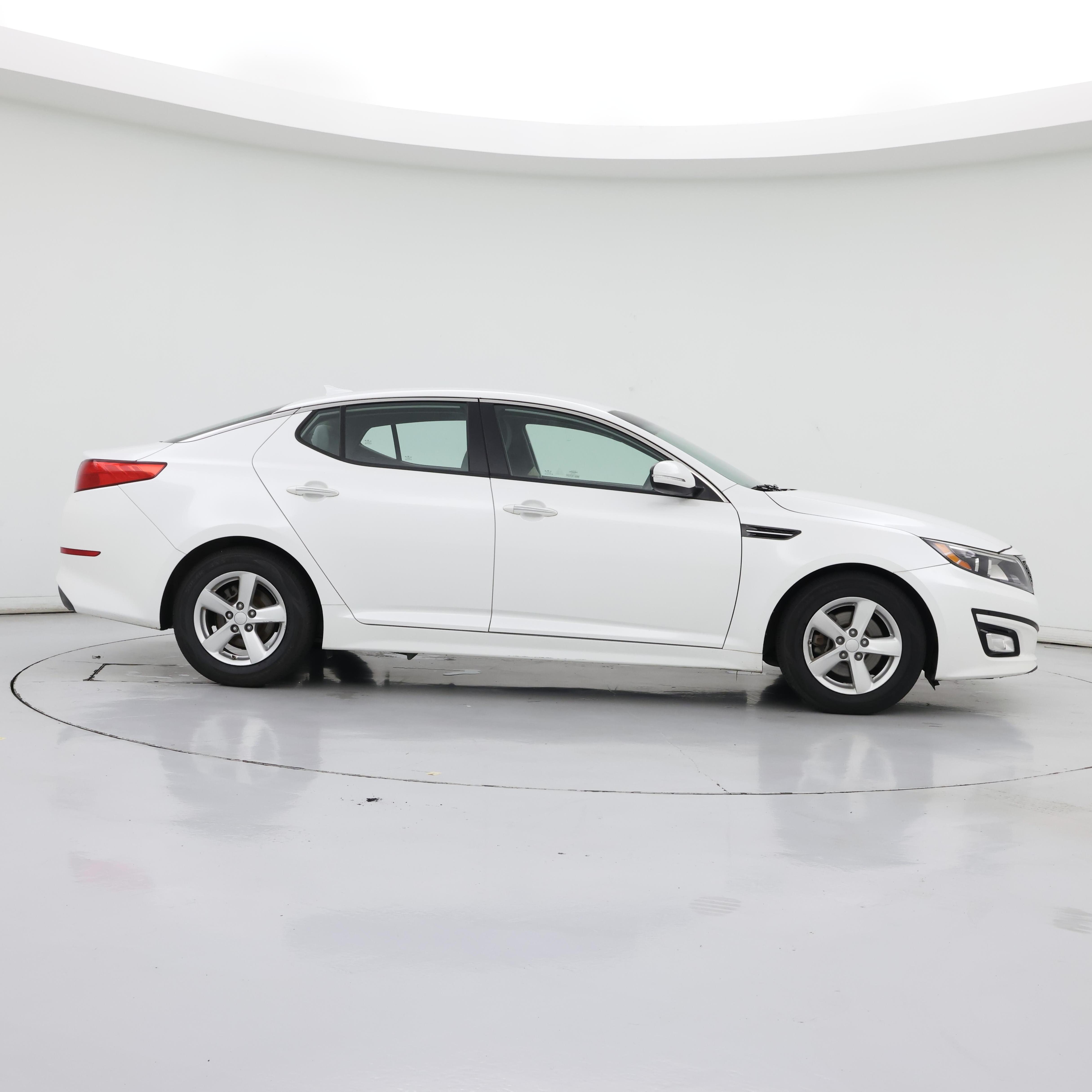 Thumbnail: 2015 Kia Optima - 7