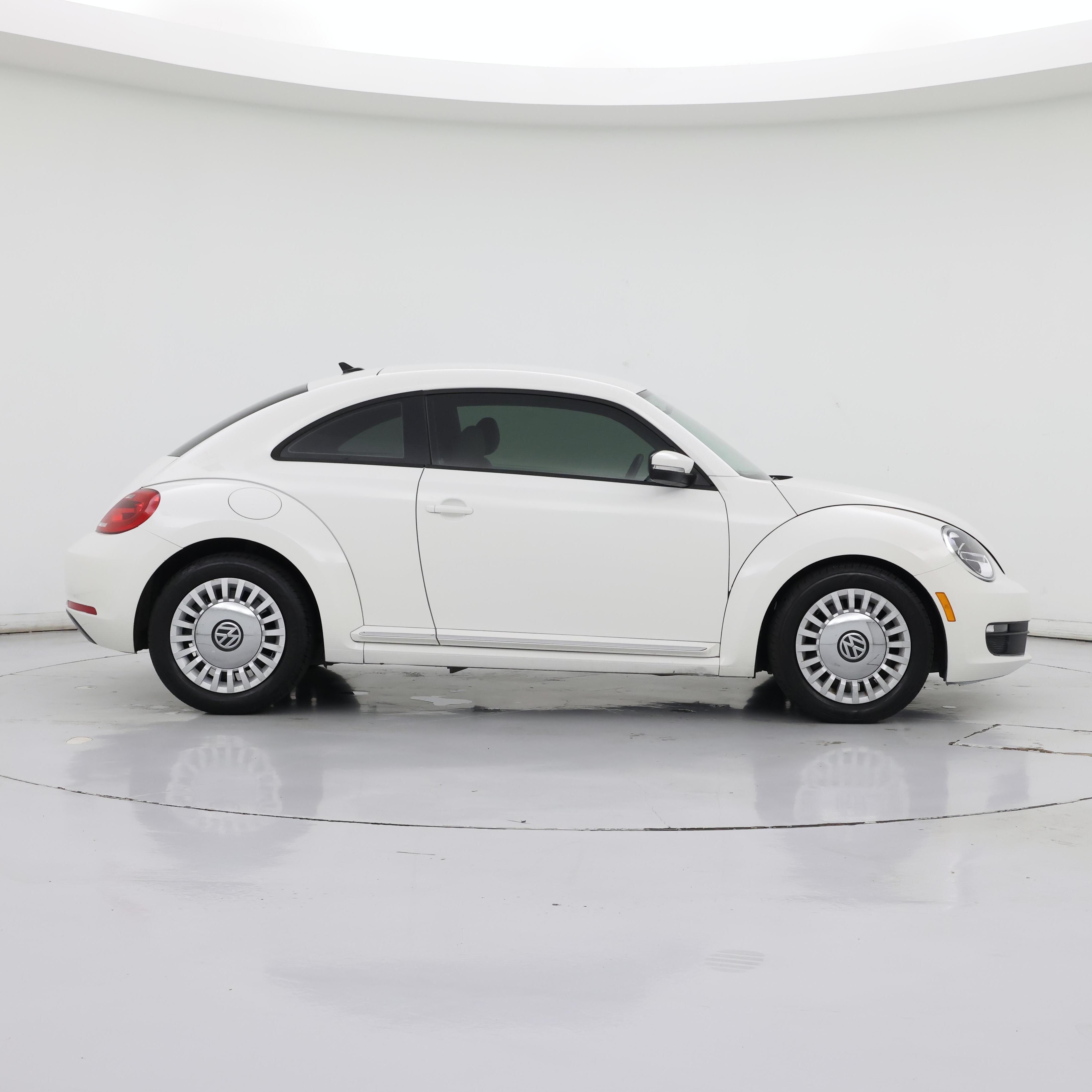 Thumbnail: 2014 Volkswagen Beetle - 7