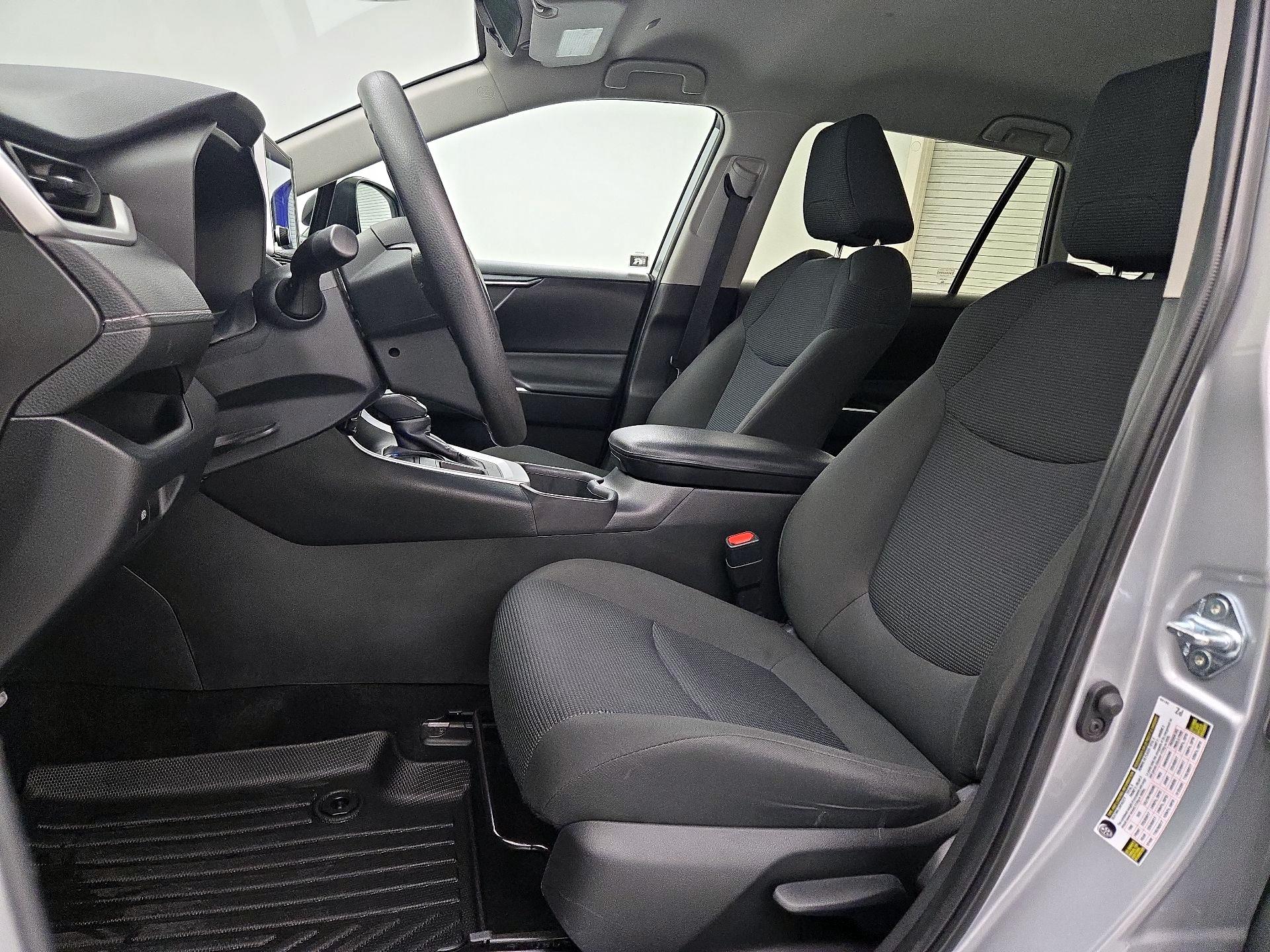 Thumbnail: 2024 Toyota RAV4 - 11