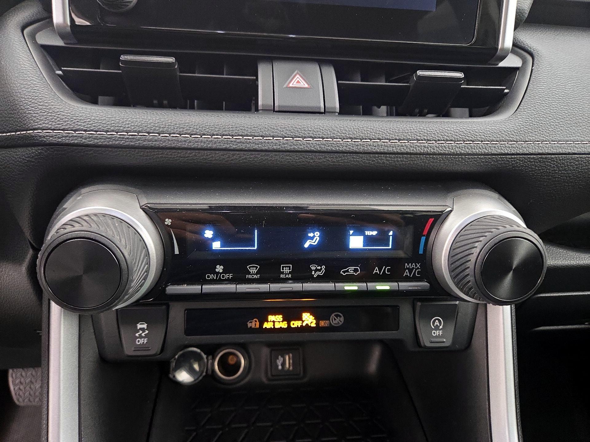 Thumbnail: 2024 Toyota RAV4 - 16