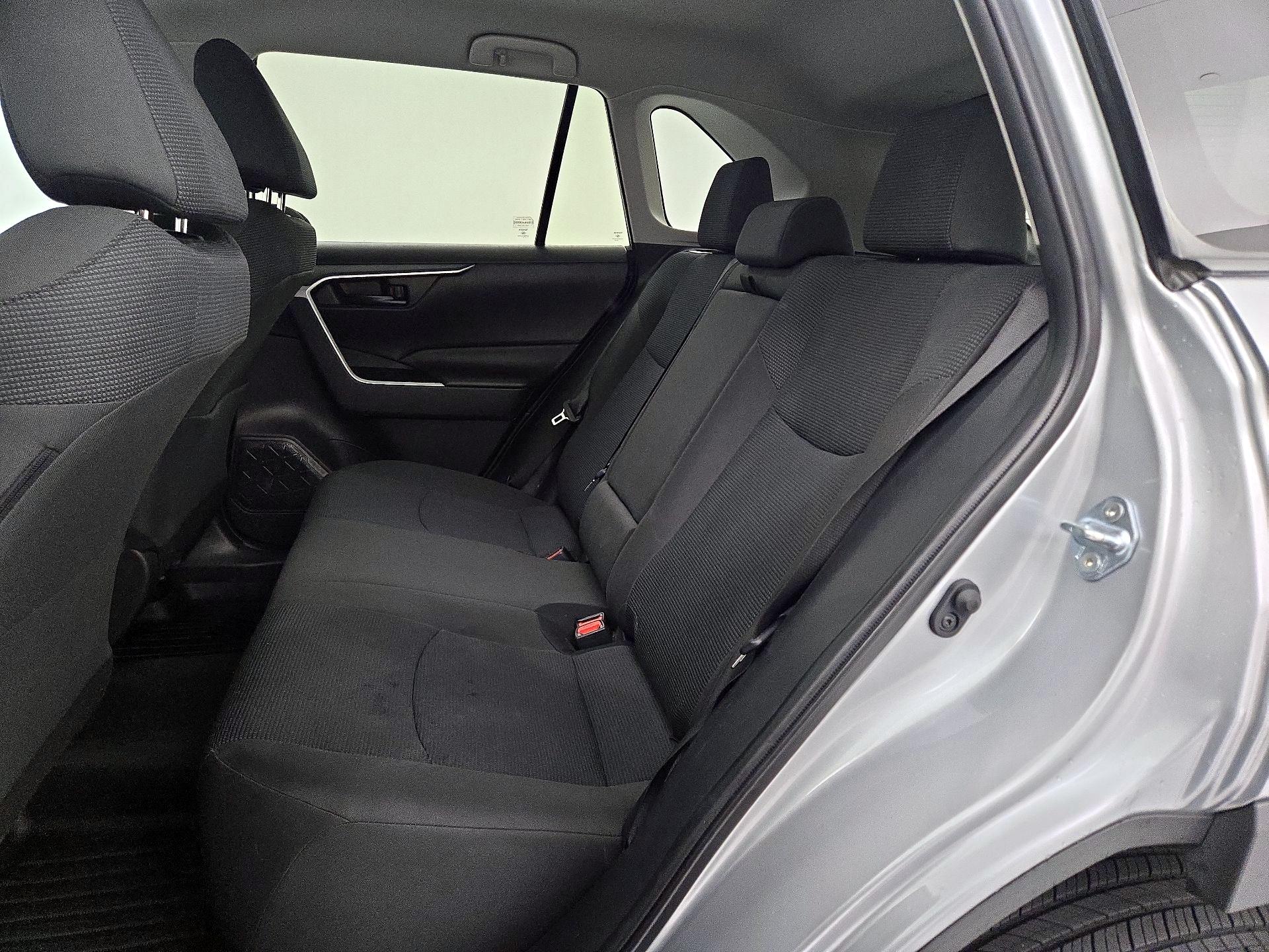 Thumbnail: 2024 Toyota RAV4 - 19