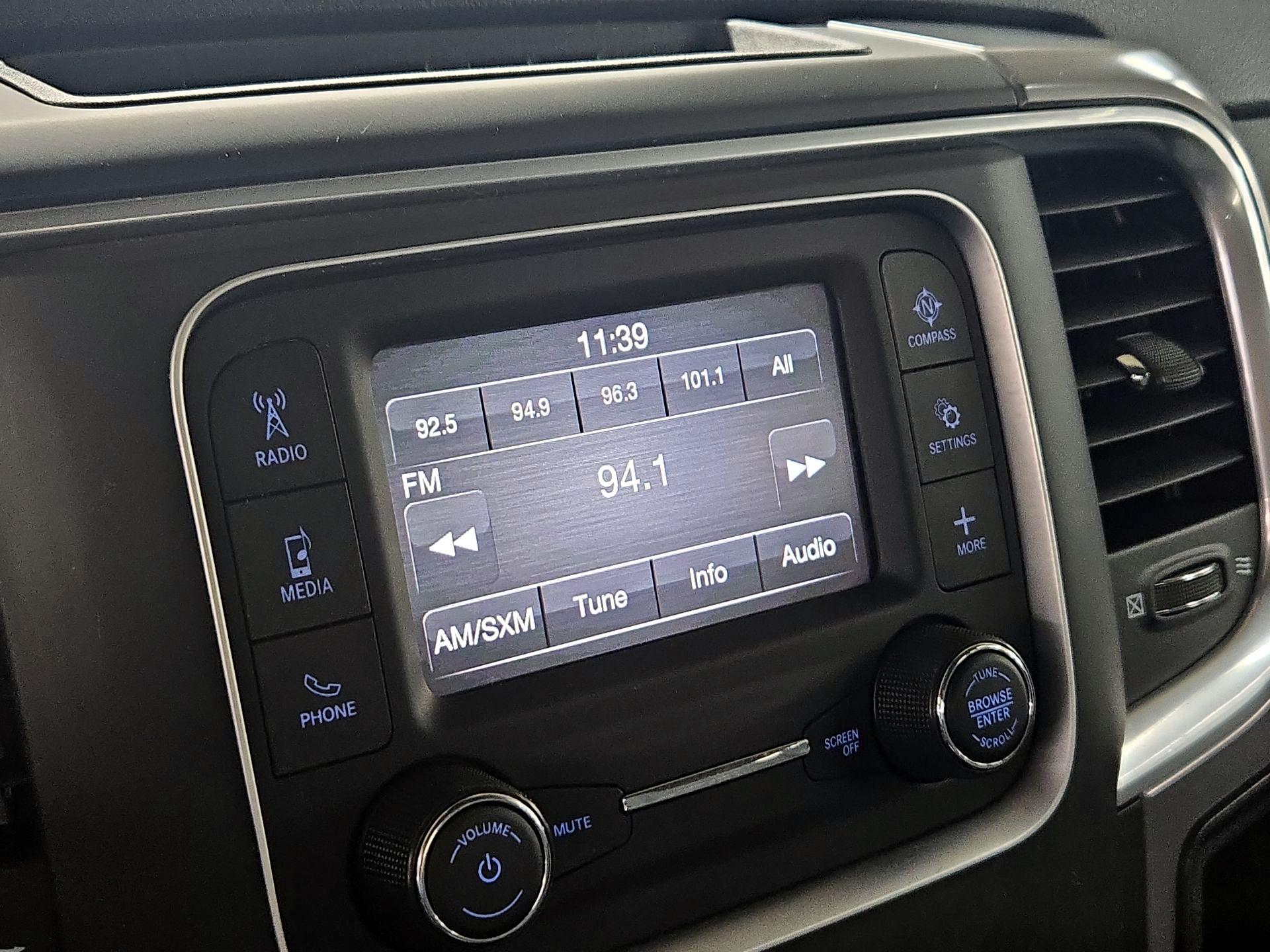 Thumbnail: 2024 RAM 1500 Classic - 15