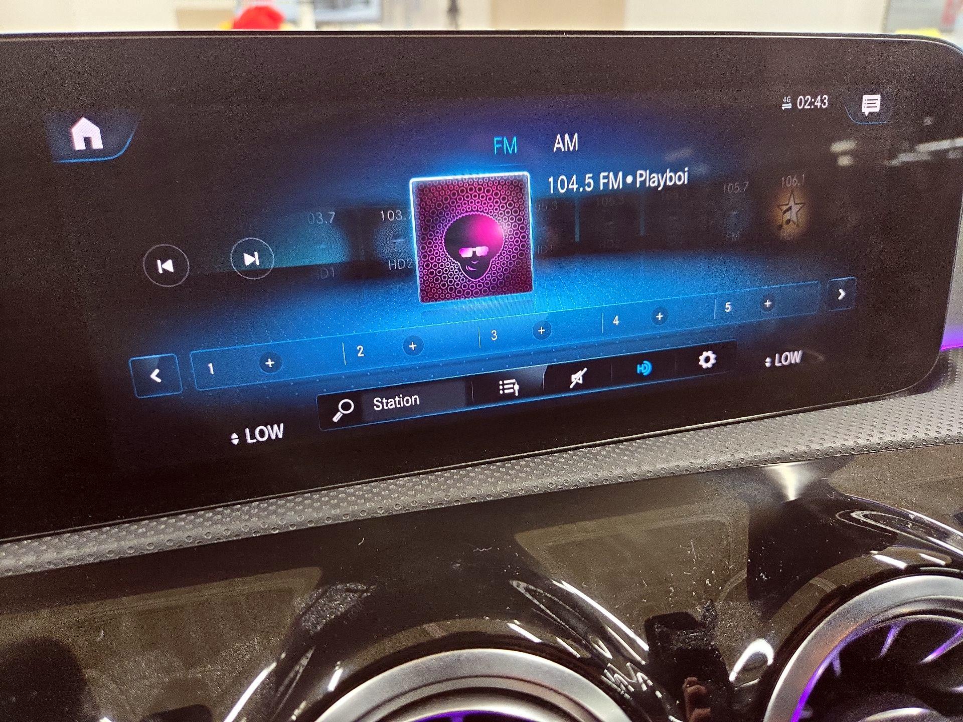 Thumbnail: 2022 Mercedes-Benz A-Class - 15