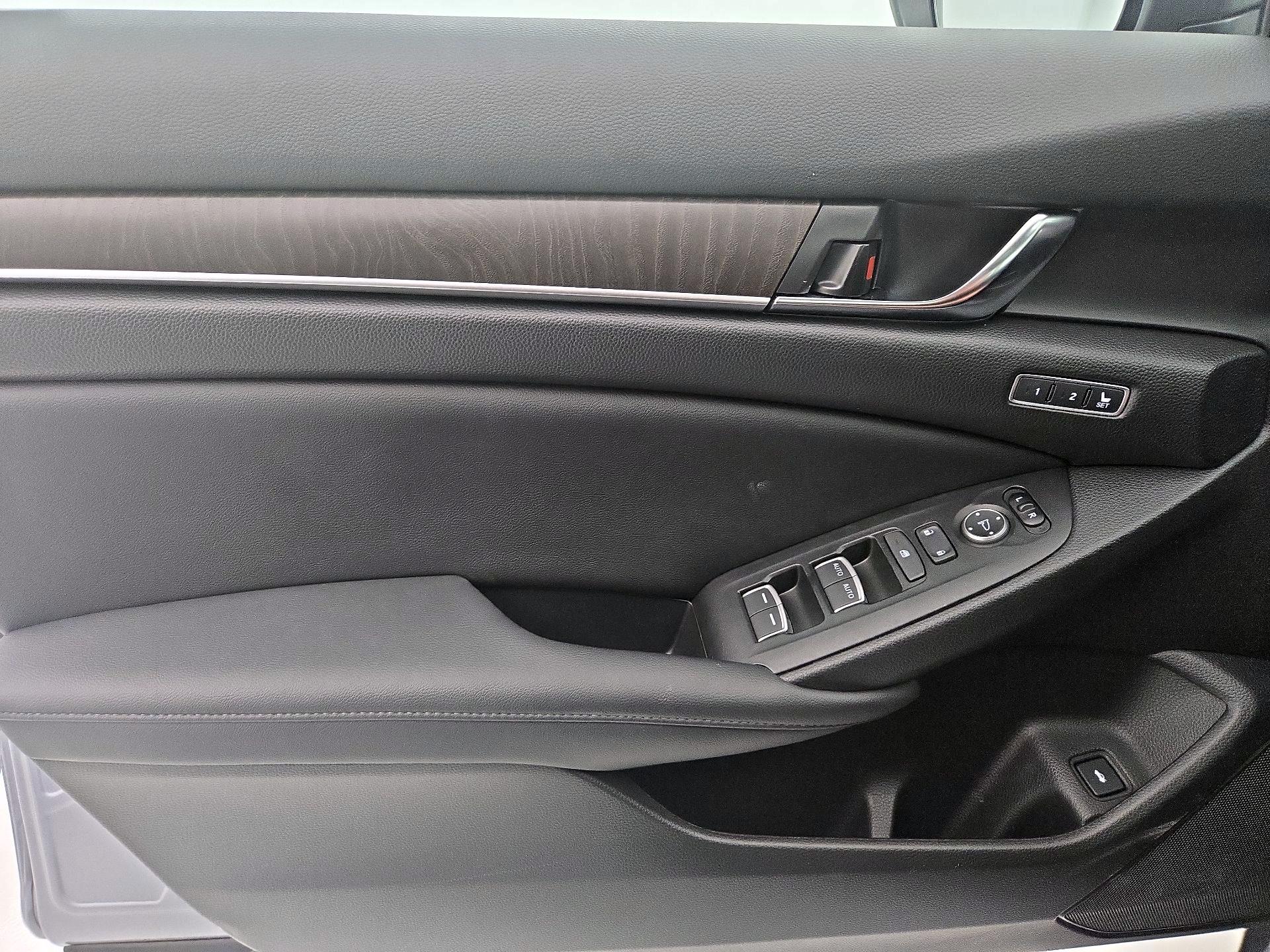 Thumbnail: 2021 Honda Accord - 12