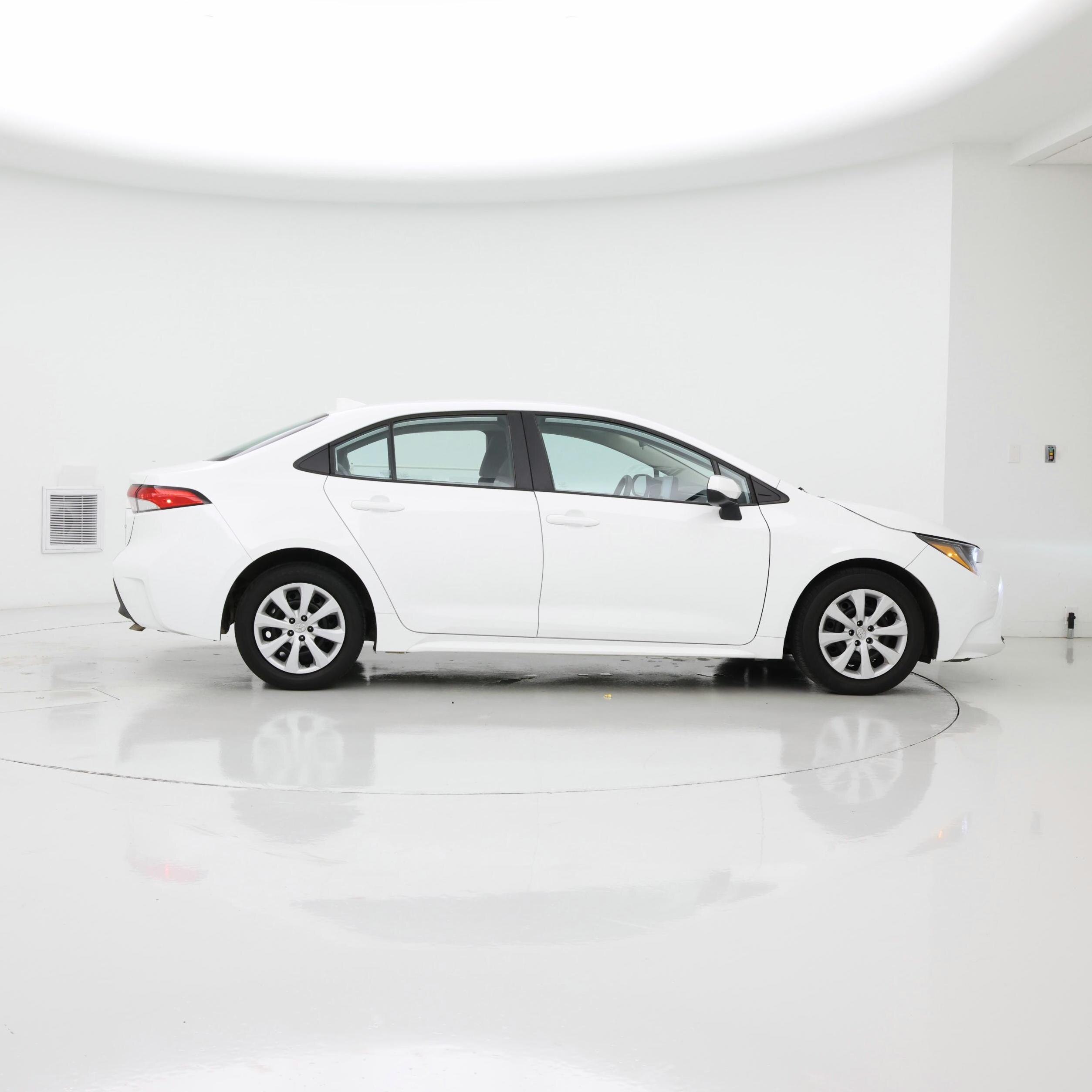 Thumbnail: 2023 Toyota Corolla - 7