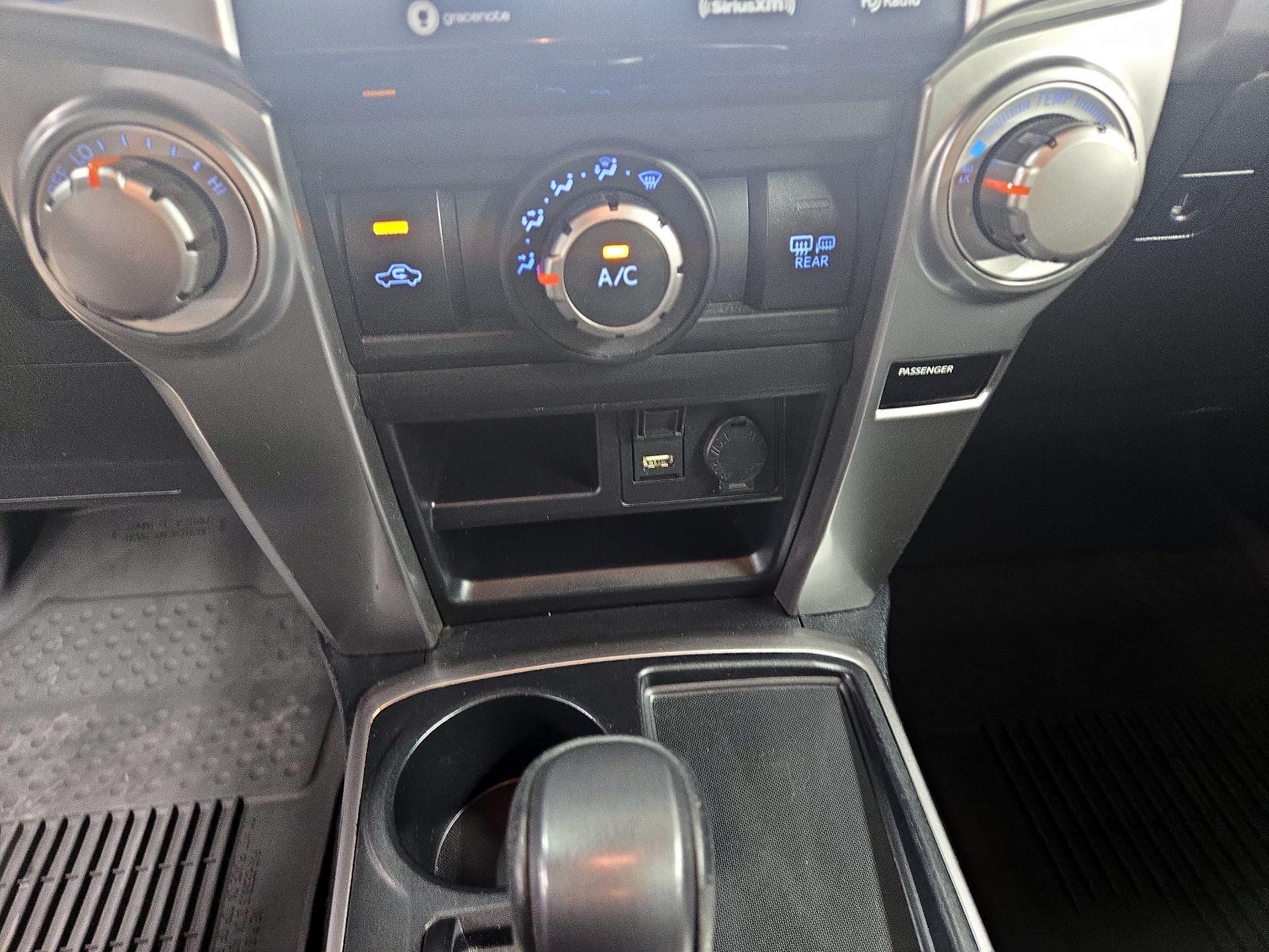 Thumbnail: 2021 Toyota 4Runner - 15