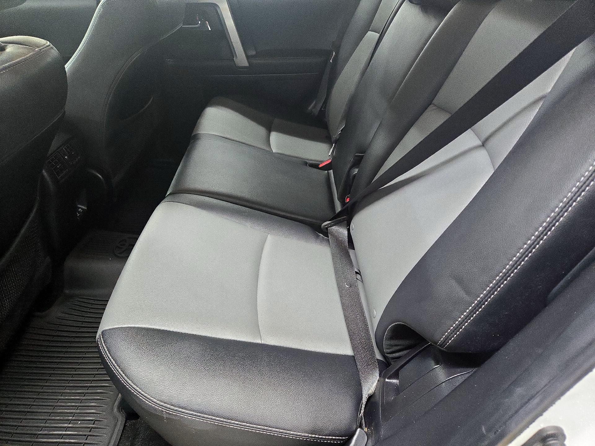 Thumbnail: 2021 Toyota 4Runner - 18